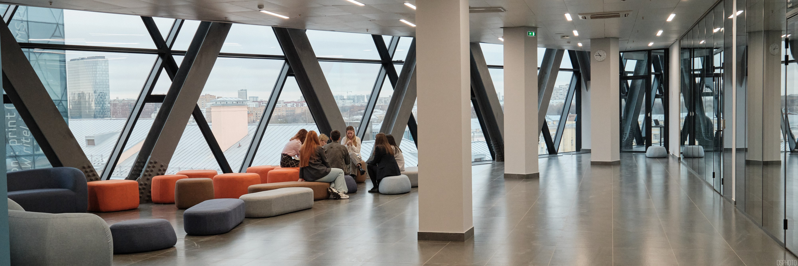 МГТУ им. Баумана. Фотографъ Сергѣевъ. Поймать мгновеніе