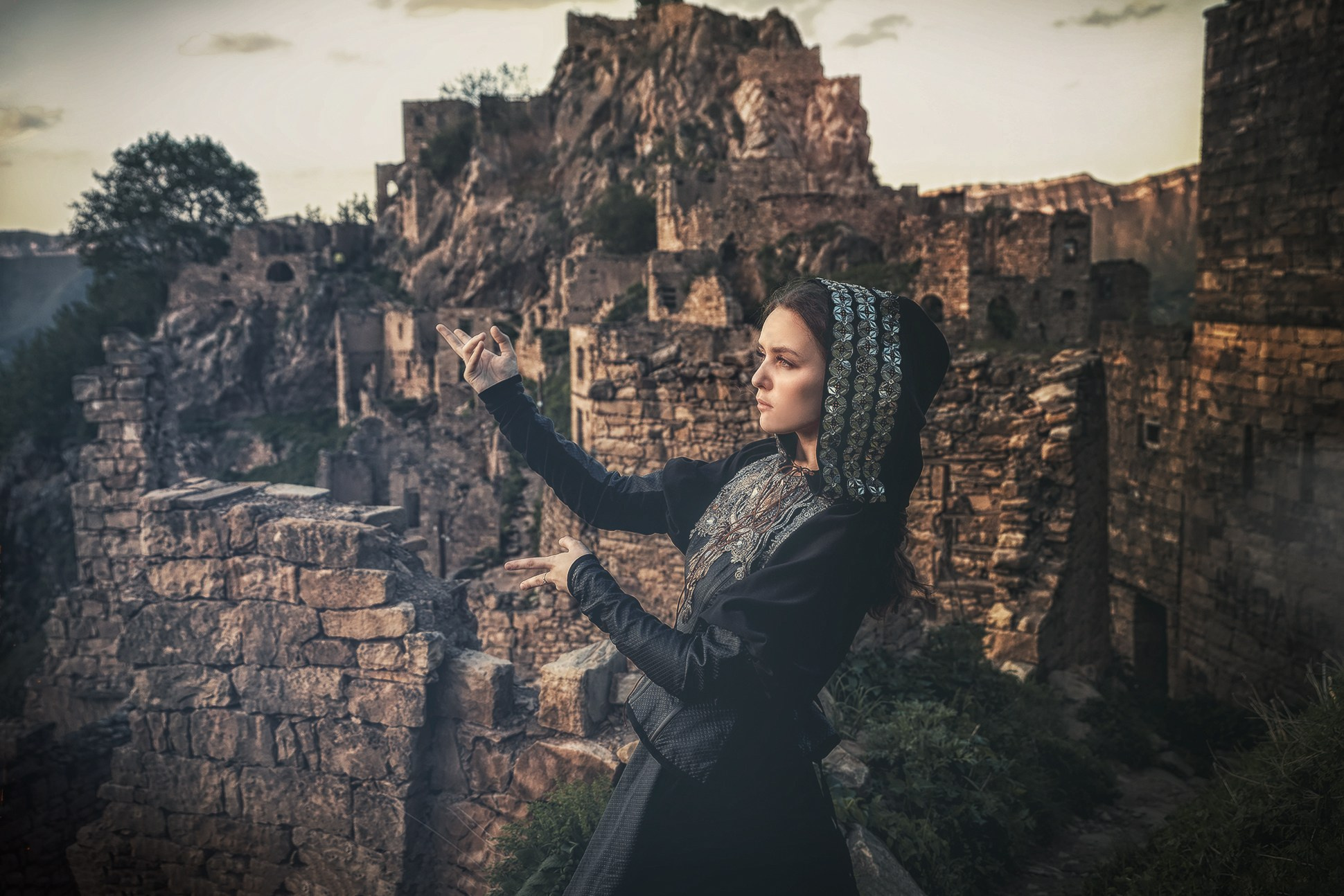 Аул призрак — Гамсутль. Женский фотограф Крещение Венчание Москва Брянск