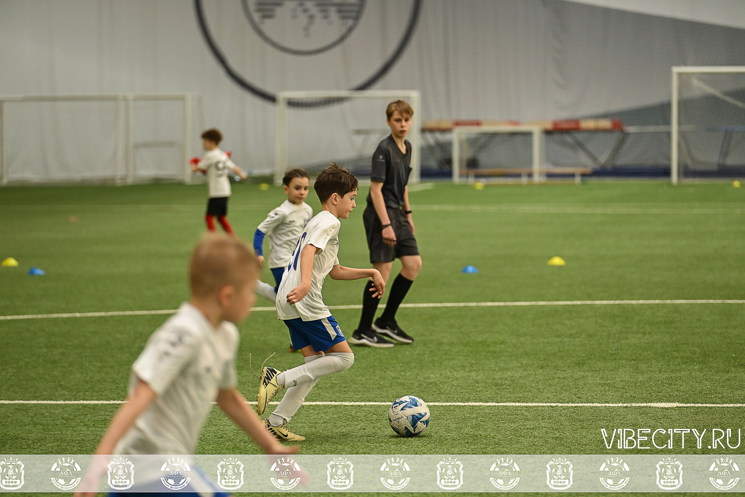 КУБОК БАЛТИЙСКОЙ ЛИГИ ПО МИНИ-ФУТБОЛУ U9 ЗЛ. VIBECITY.RU Вайб Сити Ру Фоторепортажи Фотоотчеты Калининград