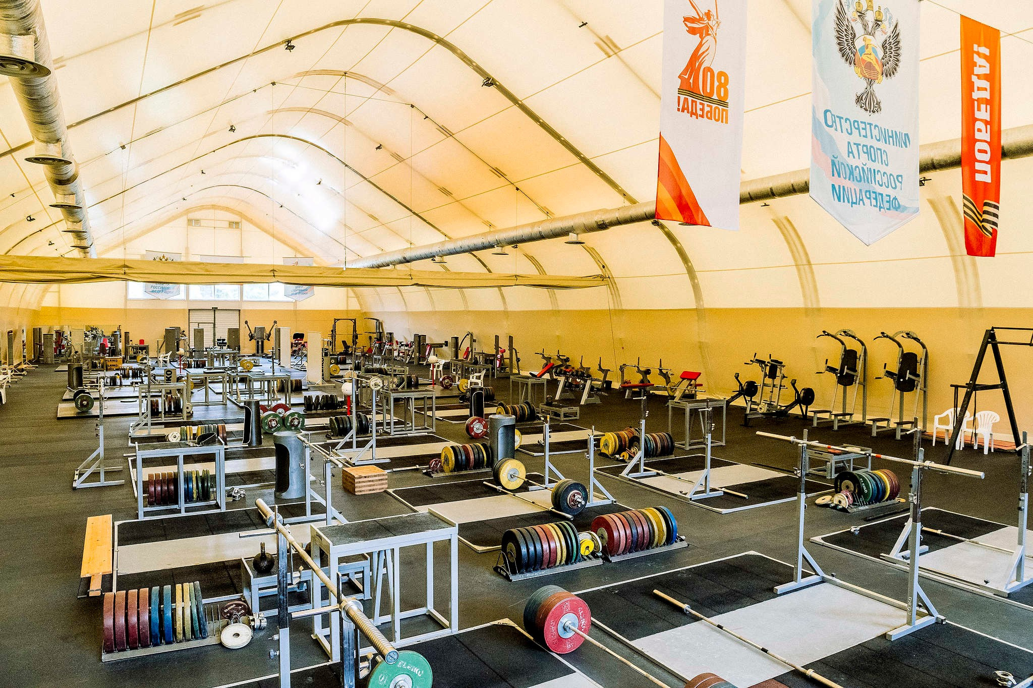 Юг-Спорт в Сочи. Спортивный комплекс и соревнования. Репортажный фотограф в Сочи — Михаил Мордасов