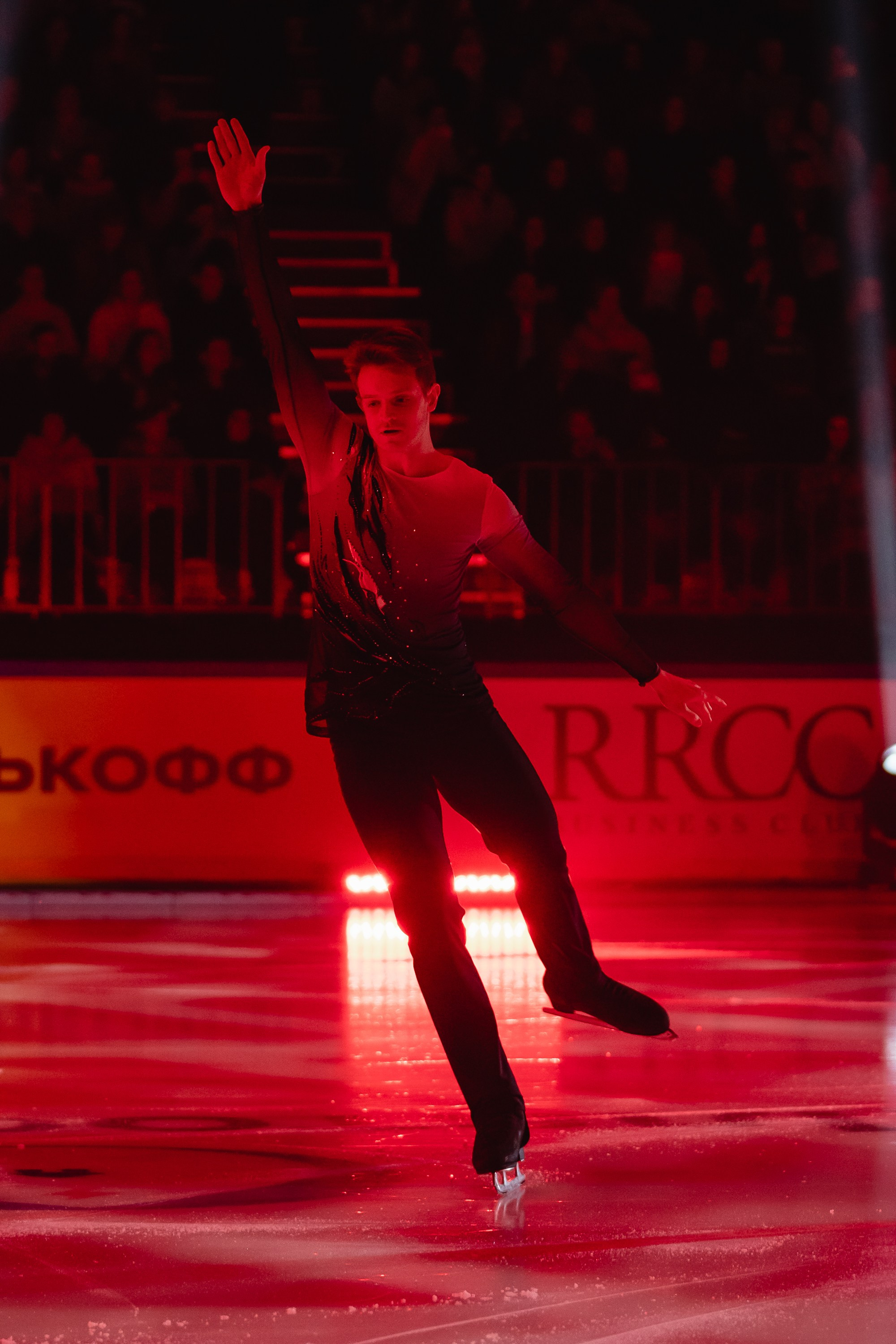 Шоу «Чемпионы на льду» в Новосибирске. Воробьева Ксения — Спортивный и танцевальный фотограф Новосибирск