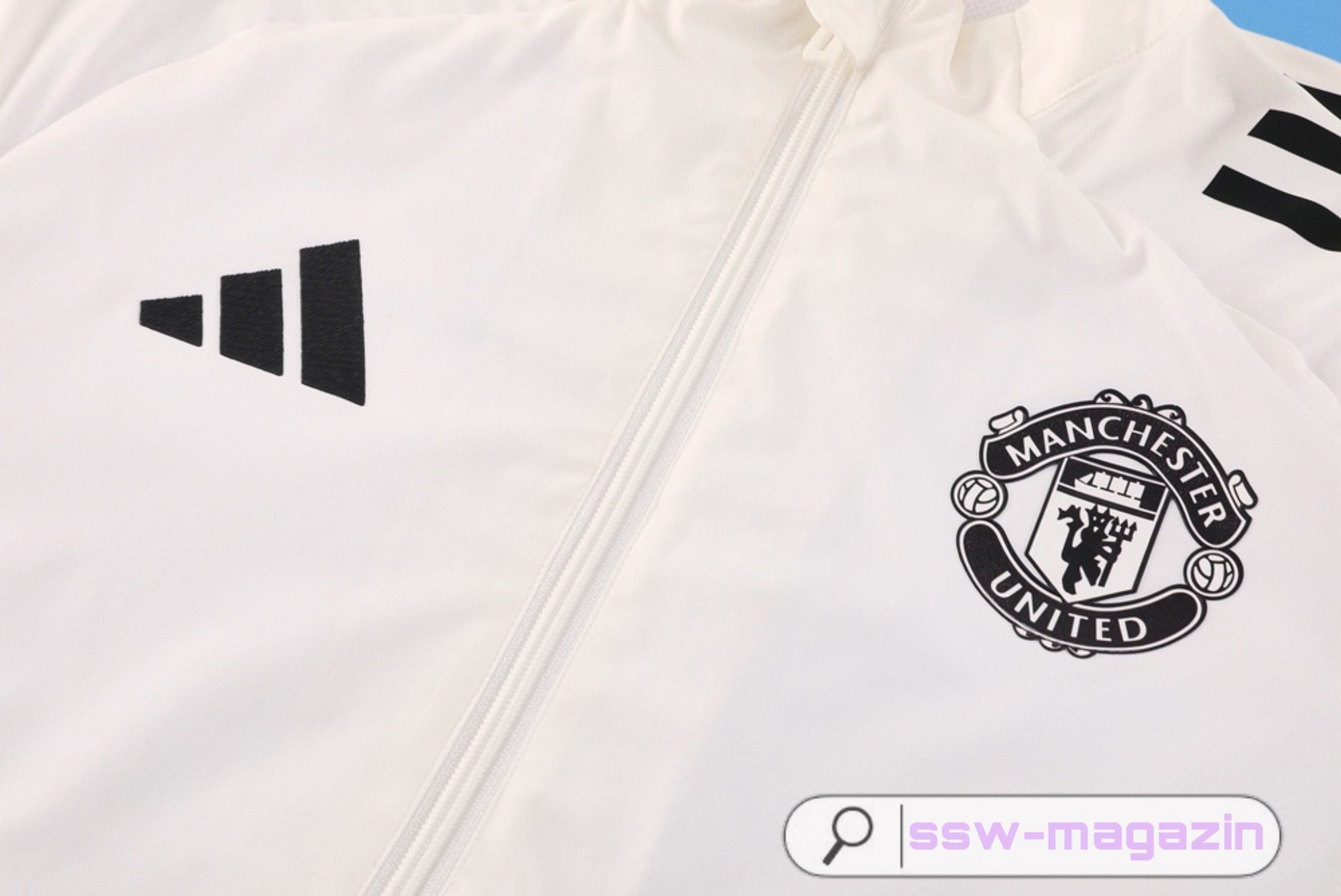 Куртка Manchester United 2025-2026 купить. Футбольный магазин — ssw_magazin