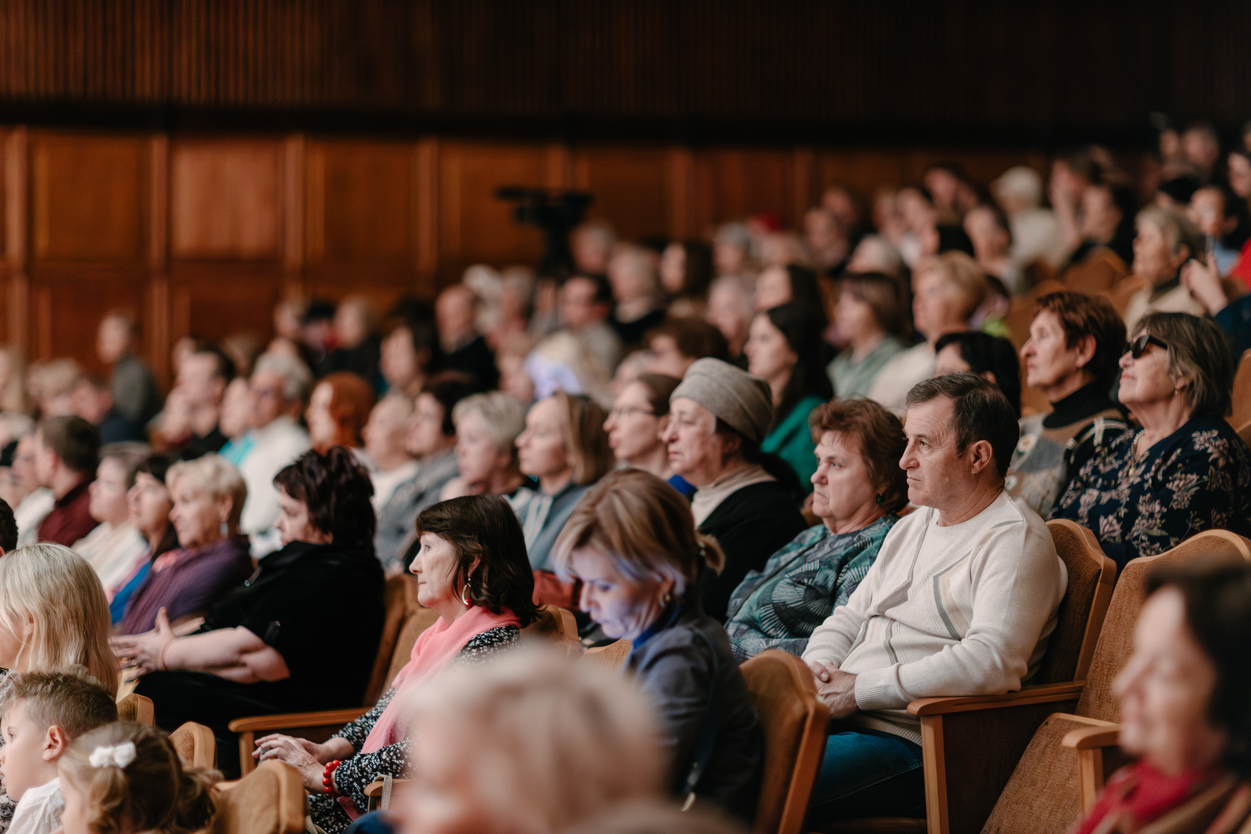 зал со зрителями