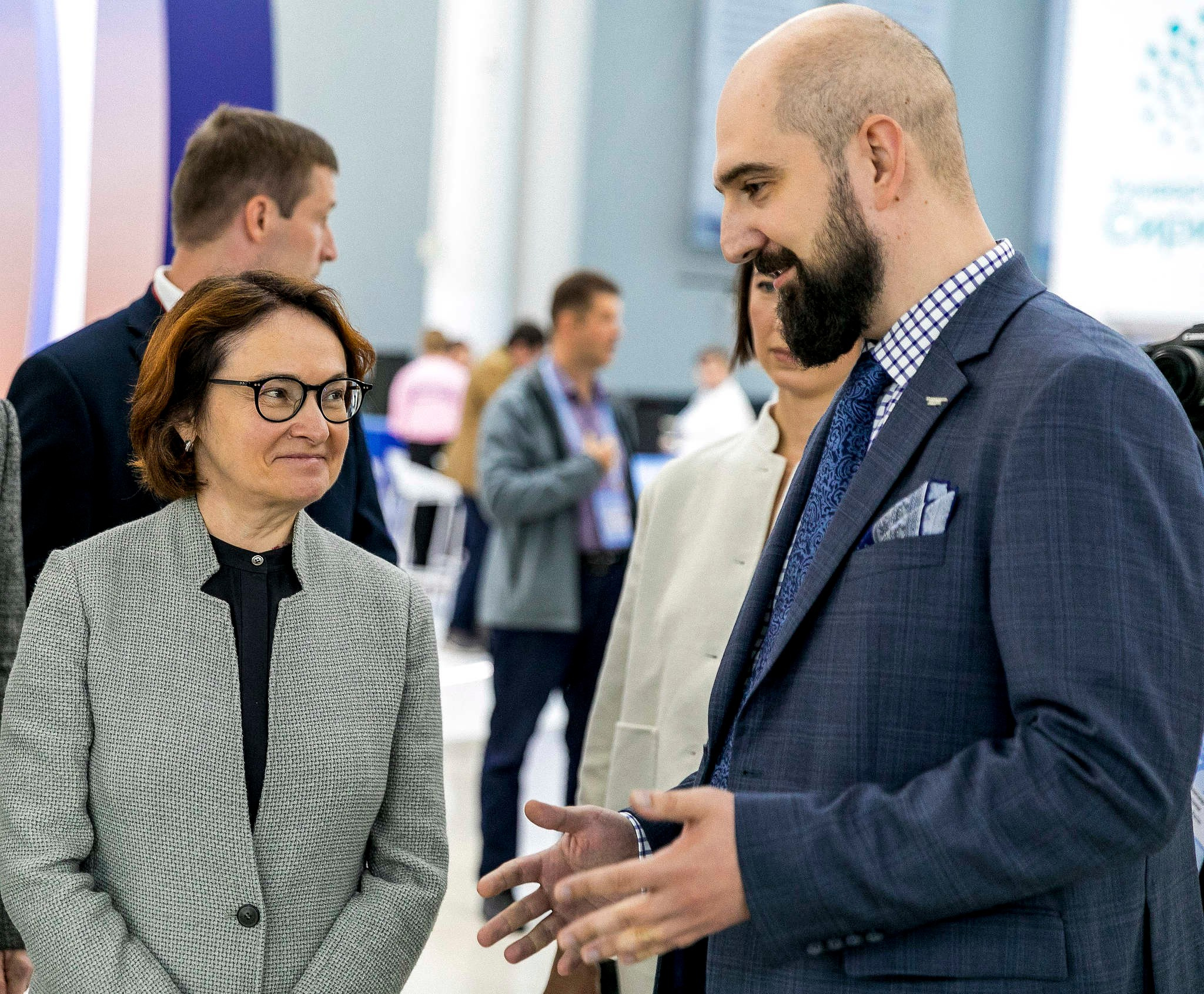 Председатель Центрального банка с визитом на стенде Ростелекома