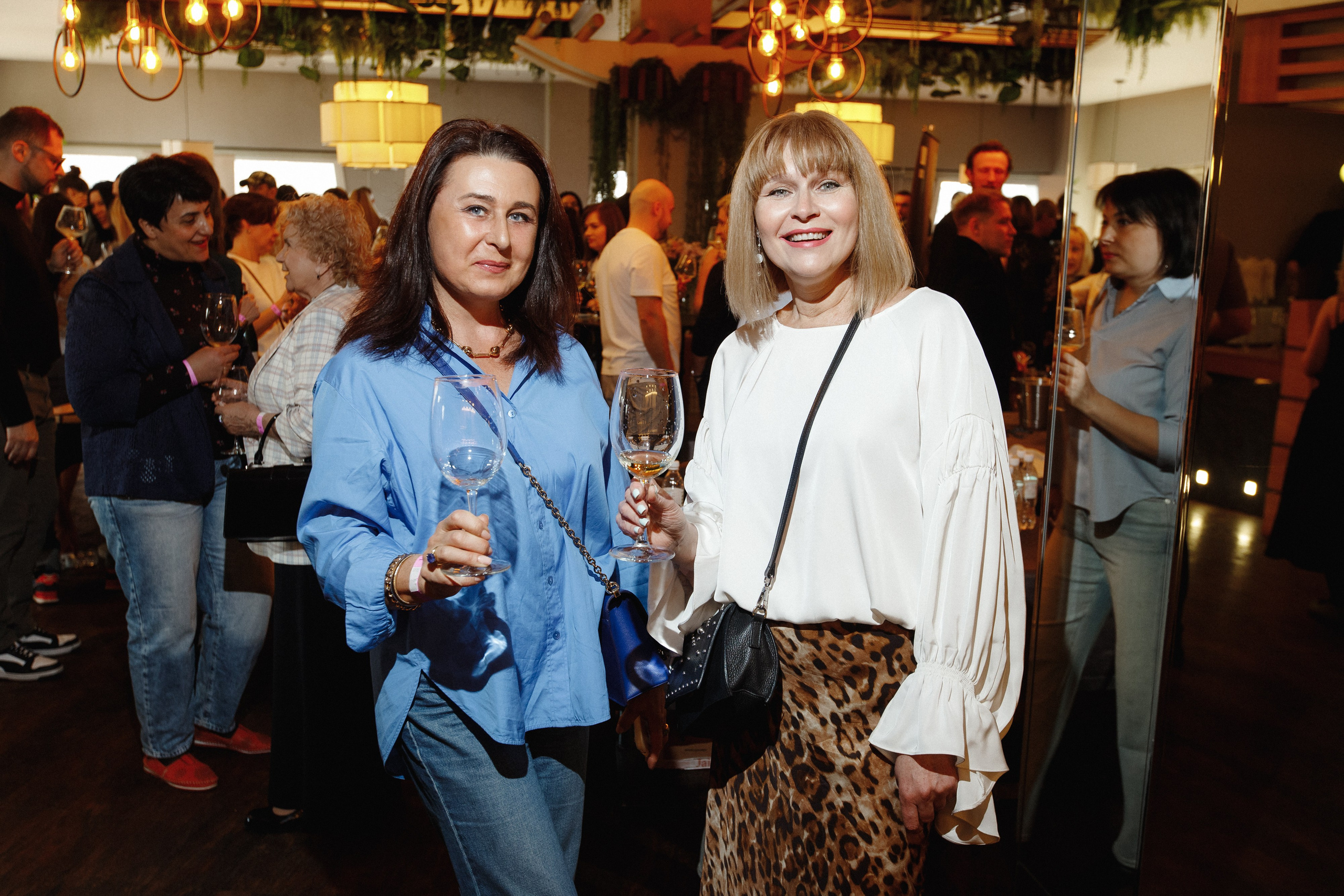 ФЕСТИВАЛЬ ИГРИСТЫХ ВИН. СВОИ. ФОТООТЧЕТЫ-СОБЫТИЯ-МЕСТА