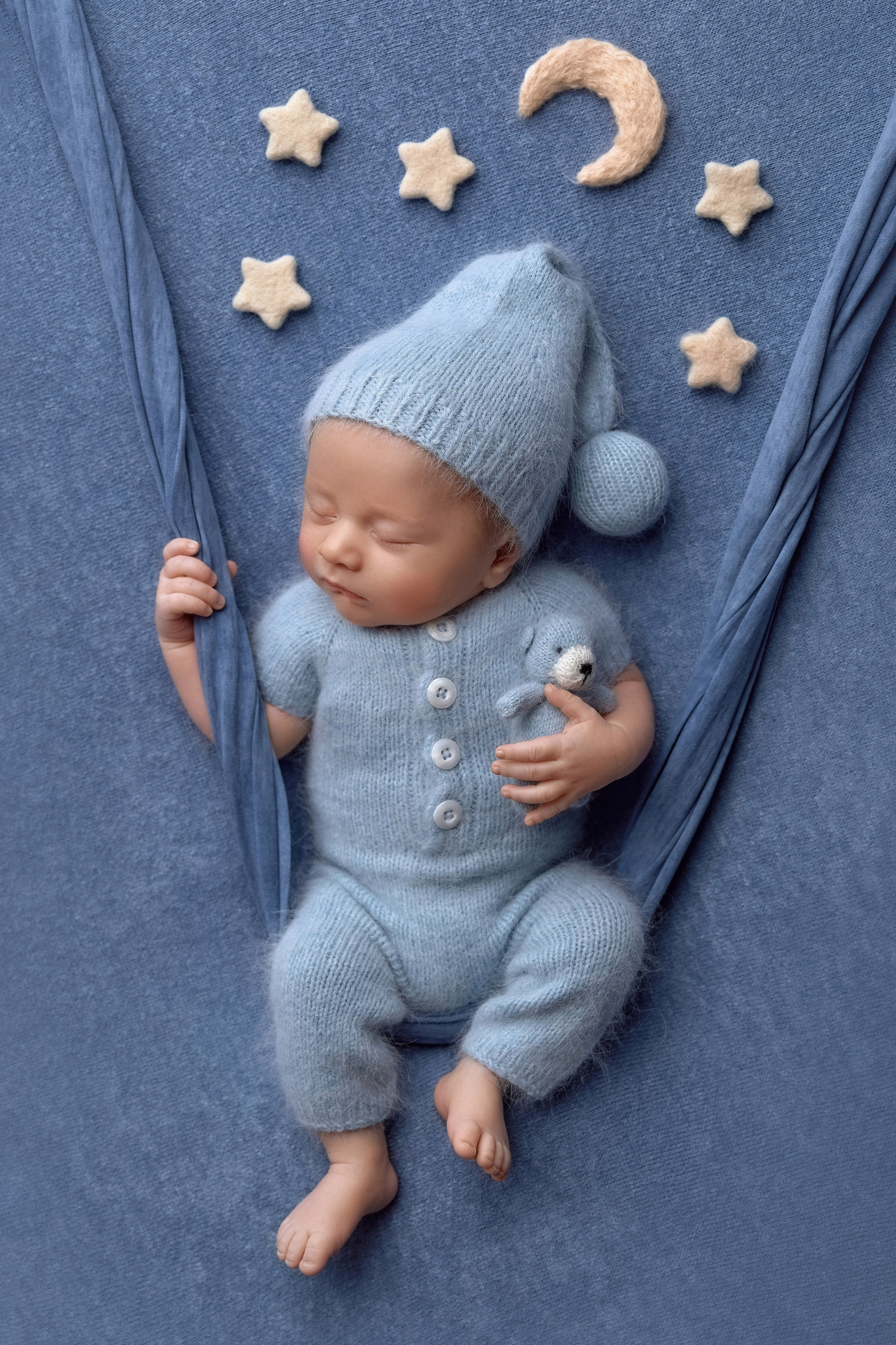 Профессиональный фотограф новорождённых в Москве Елена Сатюкова