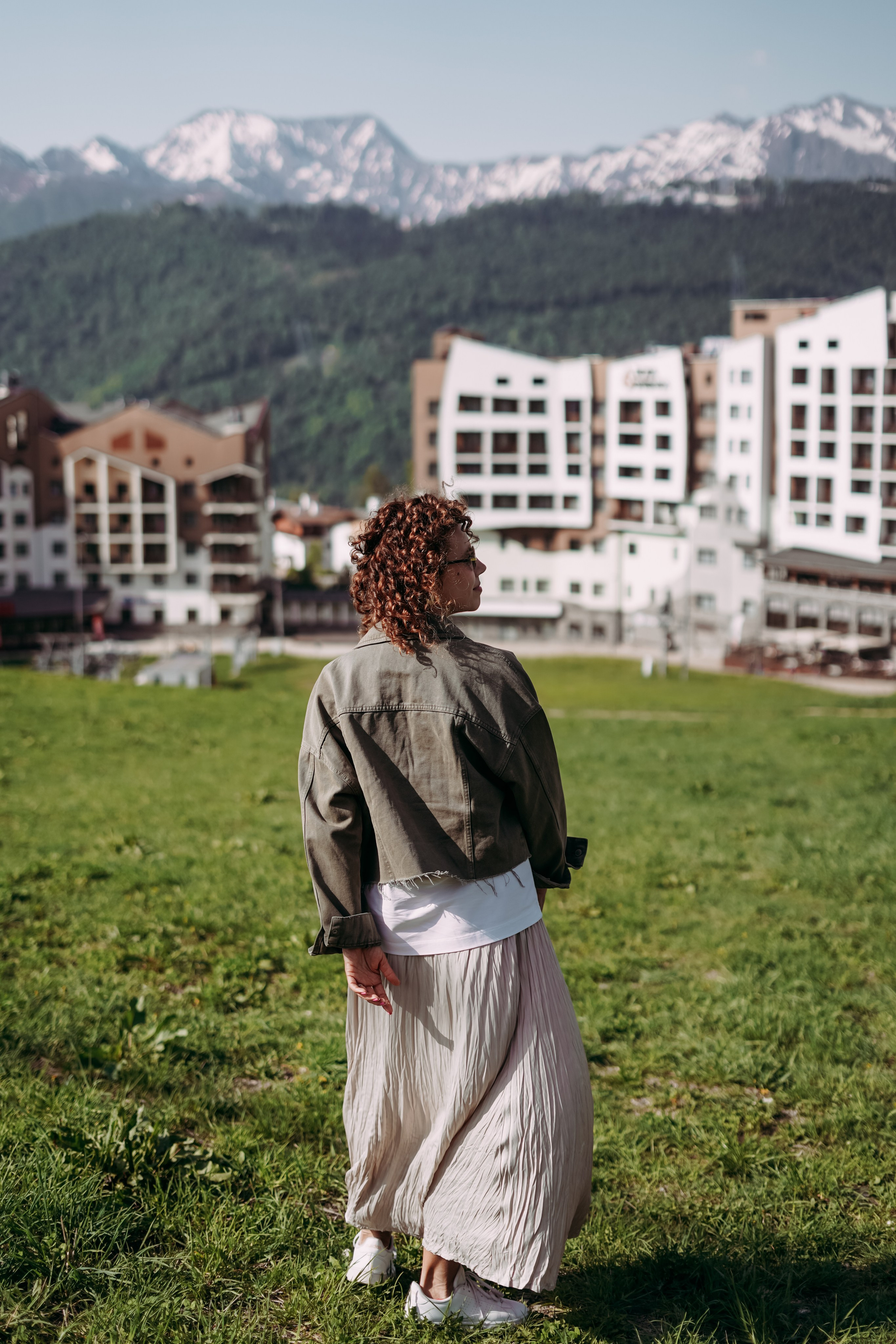 Апрель в горах. Фотосессия для Светланы в Красной Поляне. Фотограф в Сочи и Абхазии | Фототуры | September Air