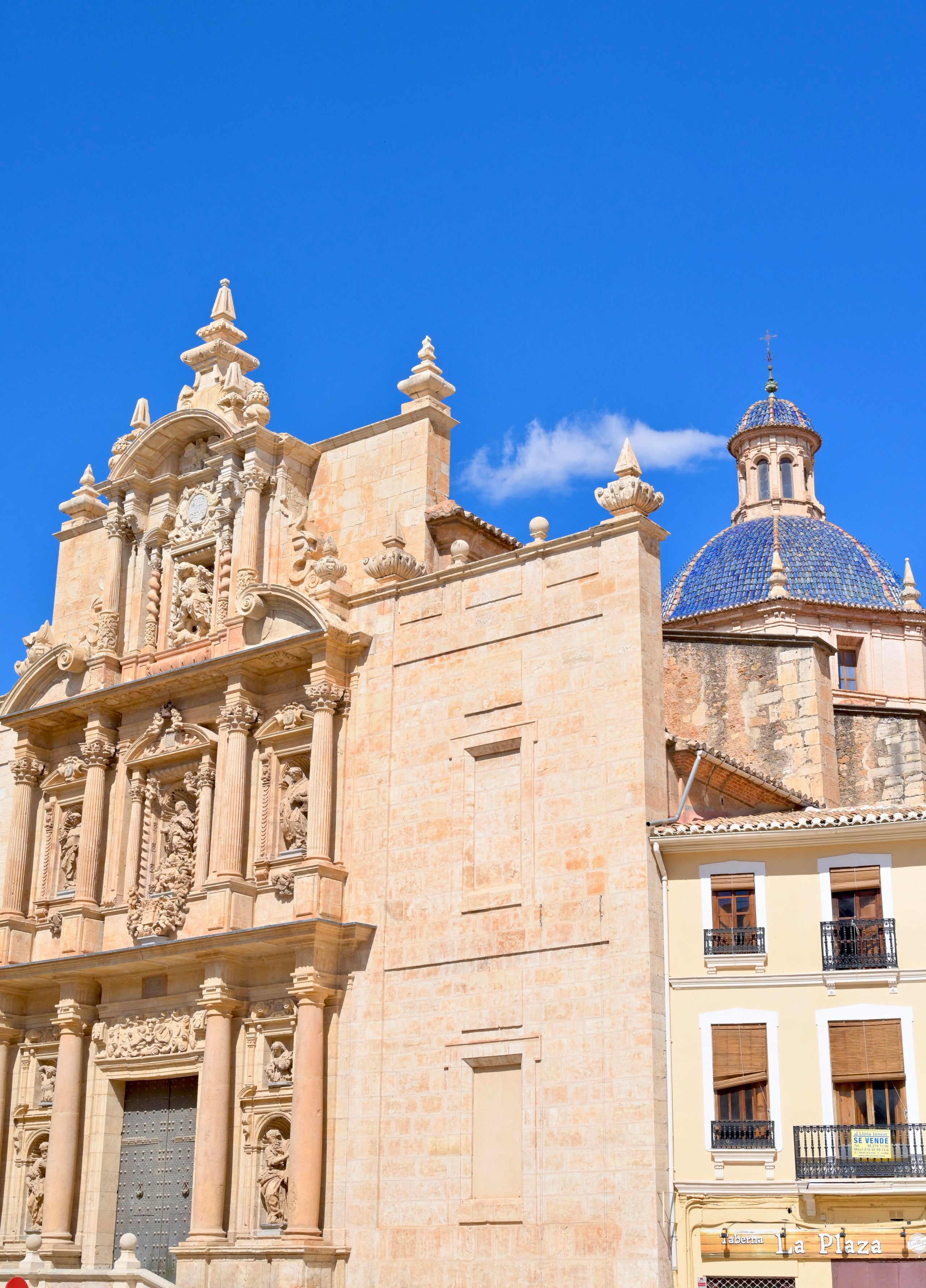 Лирия (Liria, España). Гид и фотограф в Валенсии Новиков Михаил