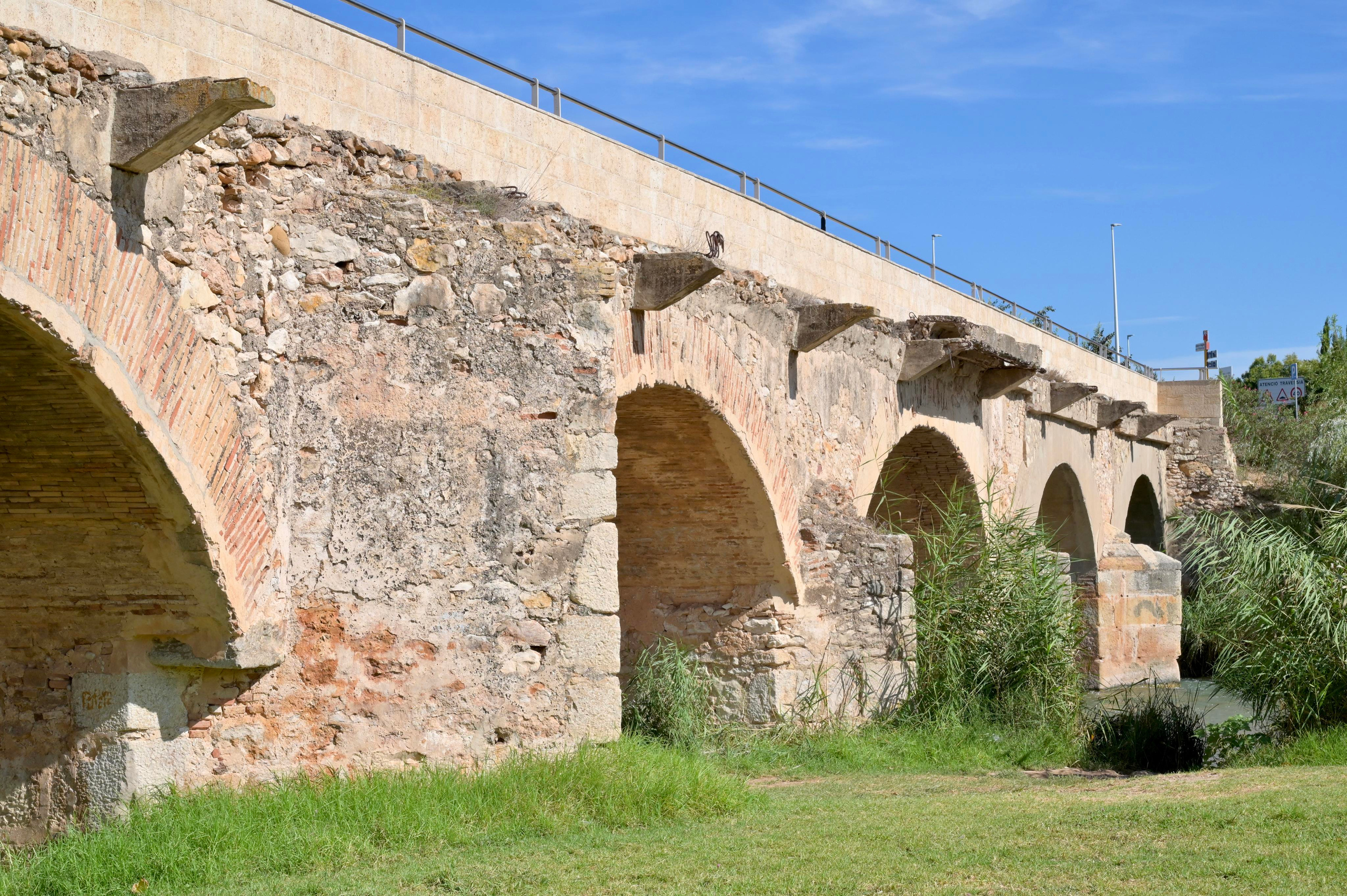Рибаррохо-дель-Турия (Ribarrojo del Turia). Гид и фотограф в Валенсии Новиков Михаил