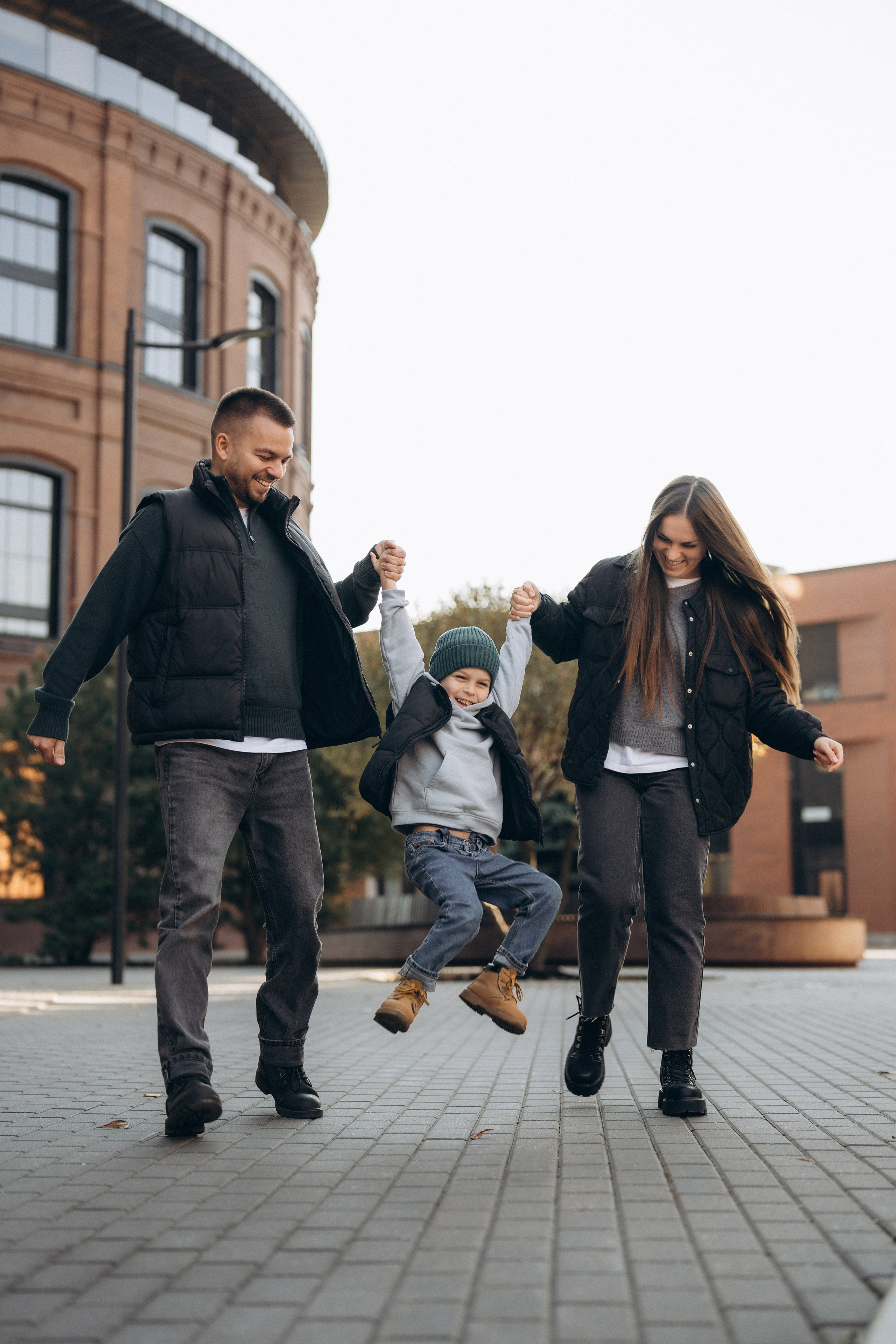 Счастливы быть вместе. Елизавета Шумик Семейный Фотограф