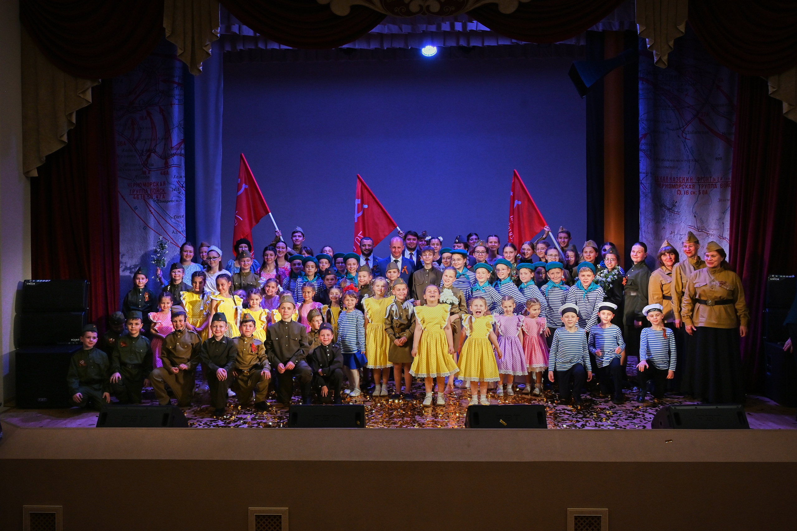 9 мая в ДК КАбардинки. Жизнь курорта Кабардинка в фотографиях