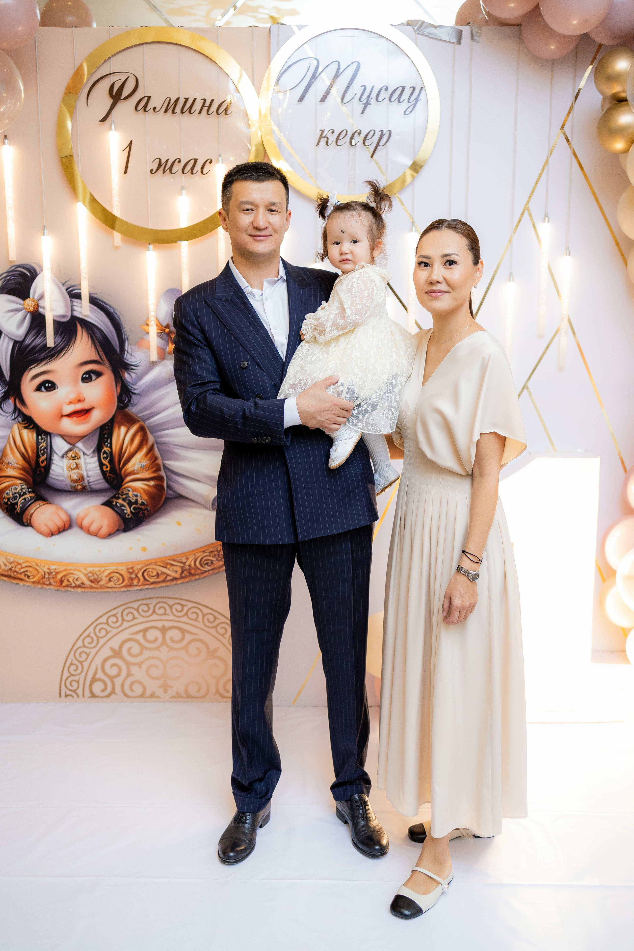 Студийный фотограф в Караганде Алексей Баранов. Фотограф Алексей Баранов. Фотостудия Flash. Семейные фотосессии в Караганде. Индивидуальные фотосессии, детские фотосессии, парные фотосессии в Караганде. Интерьерная фотосессия в Караганде. Семейный фотограф Алексей Баранов. Детский фотограф Алексей Баранов. Художественный фотограф Алексей Баранов. Свадебный фотограф Алексей Баранов. Черно-Белая съемка в Караганде. Самые лучшие семейный и детские фотосессии в Караганде. Контент Съемка в Караганде. SMM в Караганде. Контент фотограф Алексей Баранов. Рекламная съемка в караганде. Реклама. Бутики с одеждой. торговля Караганда. рекламное фото мероприятия в караганде. рекламное фото. рекламный фотограф Алексей Баранов. фотограф. Фотограф Караганда. Алексей Баранов. фотосессия. фотосессия в Караганде. Заказать фотографа в караганде. репортажный фотограф в Караганде. фотосъемка мероприятий. банкет. свадьба. юбилей. детское день рождение. годик. фотограф детский в Караганде. Репортажный фотограф в караганде Алексей Баранов.