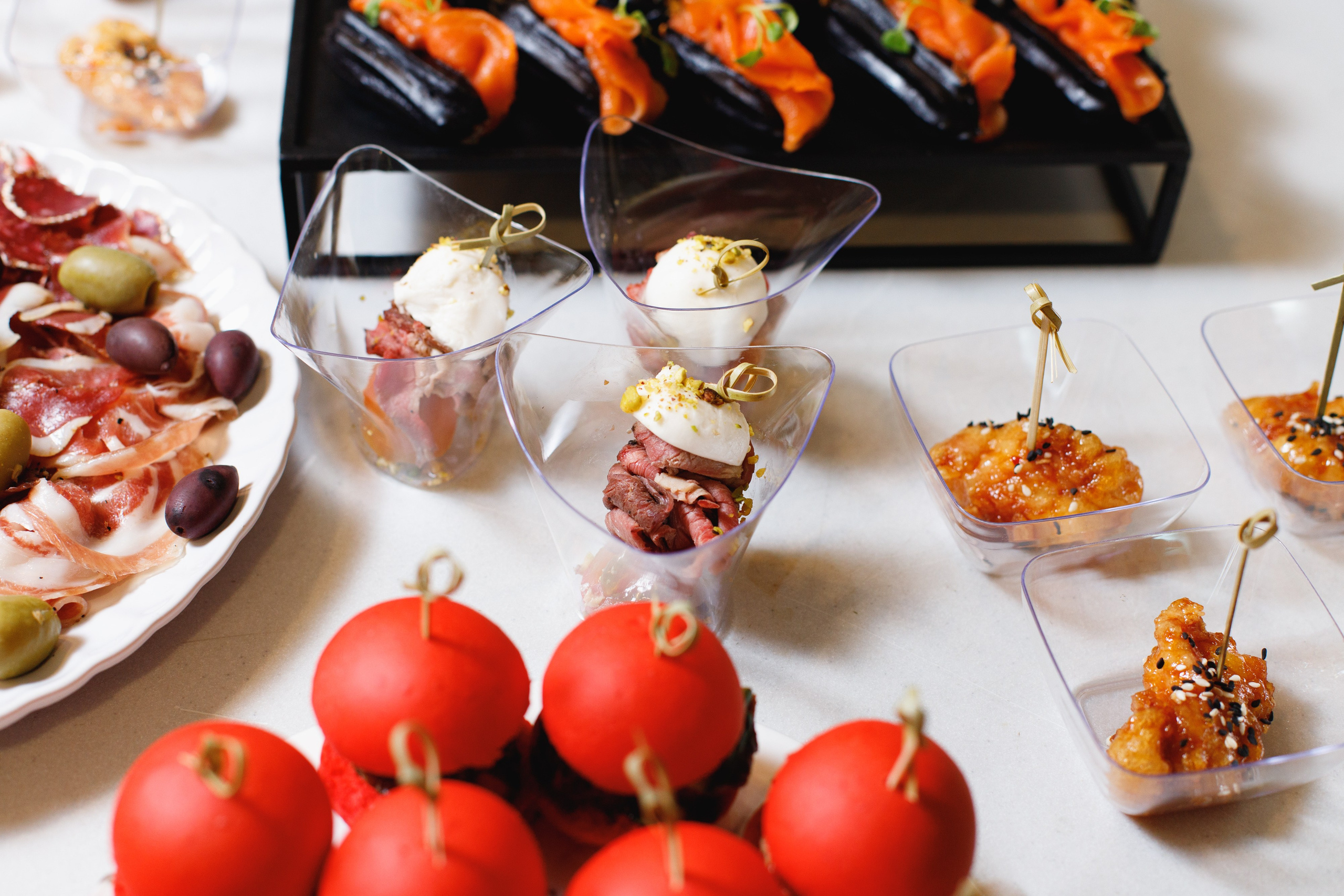 АМУР — Кейтеринг. СВОИ. ФОТООТЧЕТЫ-СОБЫТИЯ-МЕСТА