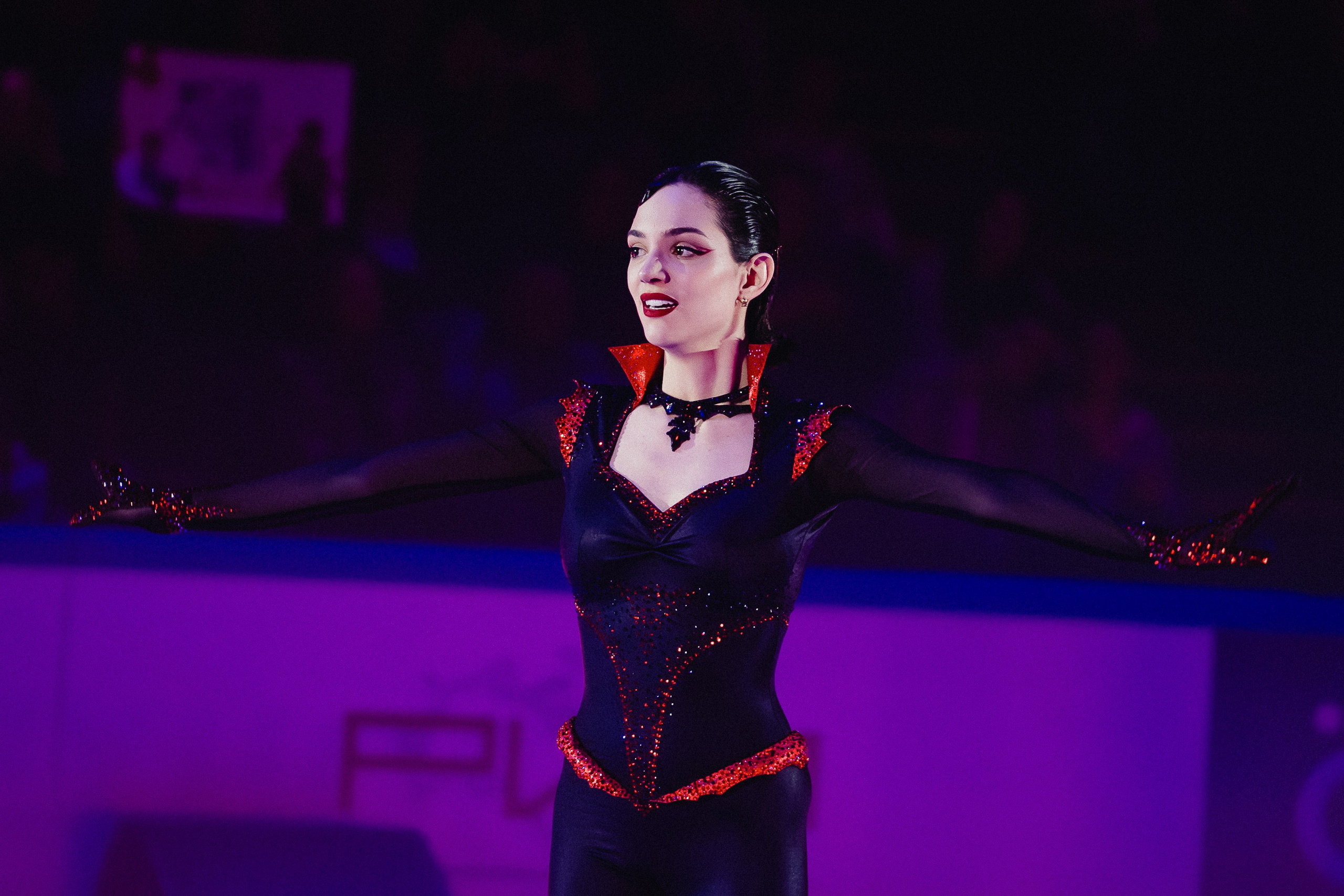 Шоу Этери Тутберидзе в Новосибирске. Воробьева Ксения — Спортивный и танцевальный фотограф Новосибирск