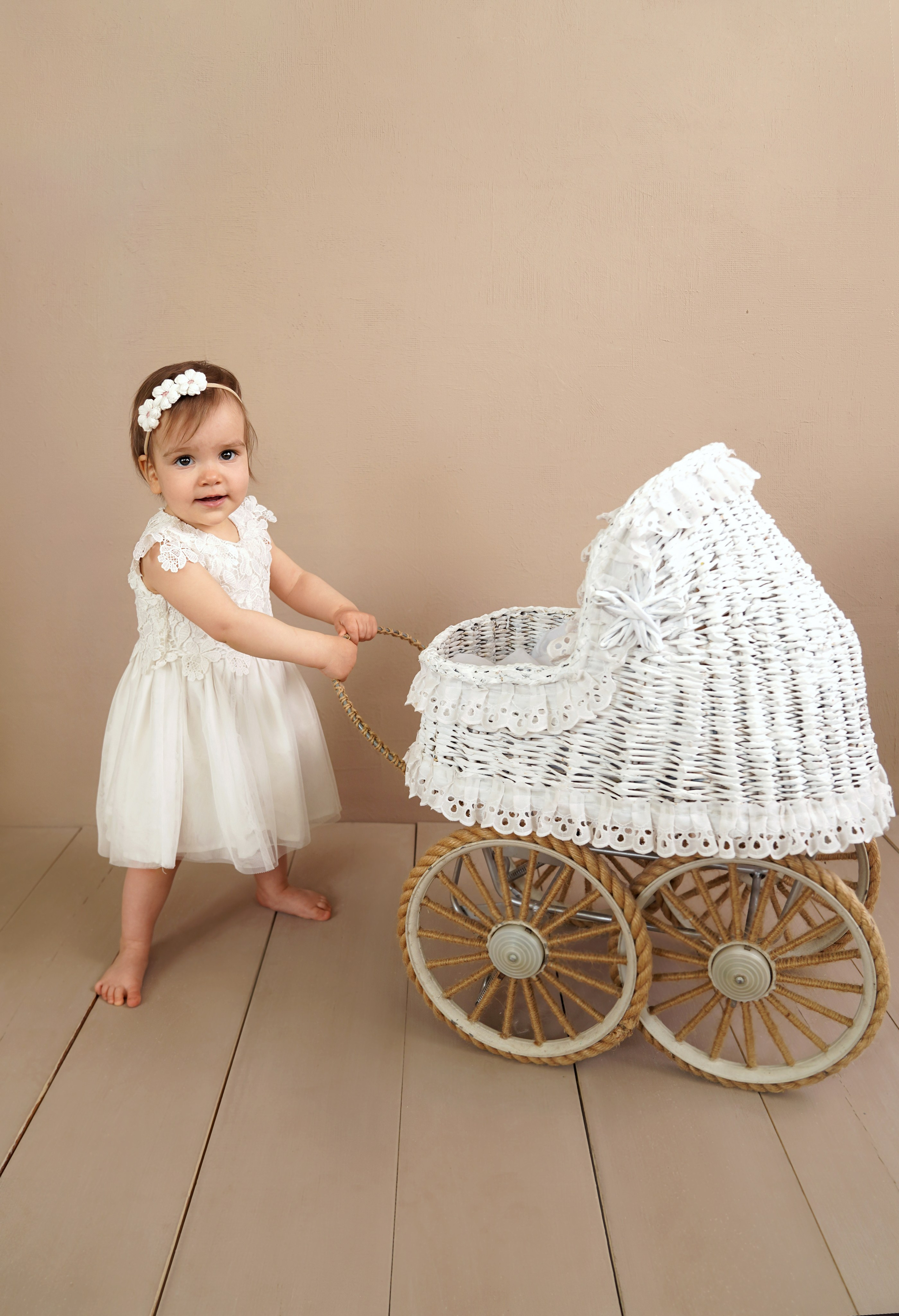 Фотосессия ГОДОВАСИЕ. Фотограф новорожденных, детей до года и беременных в Симферополе