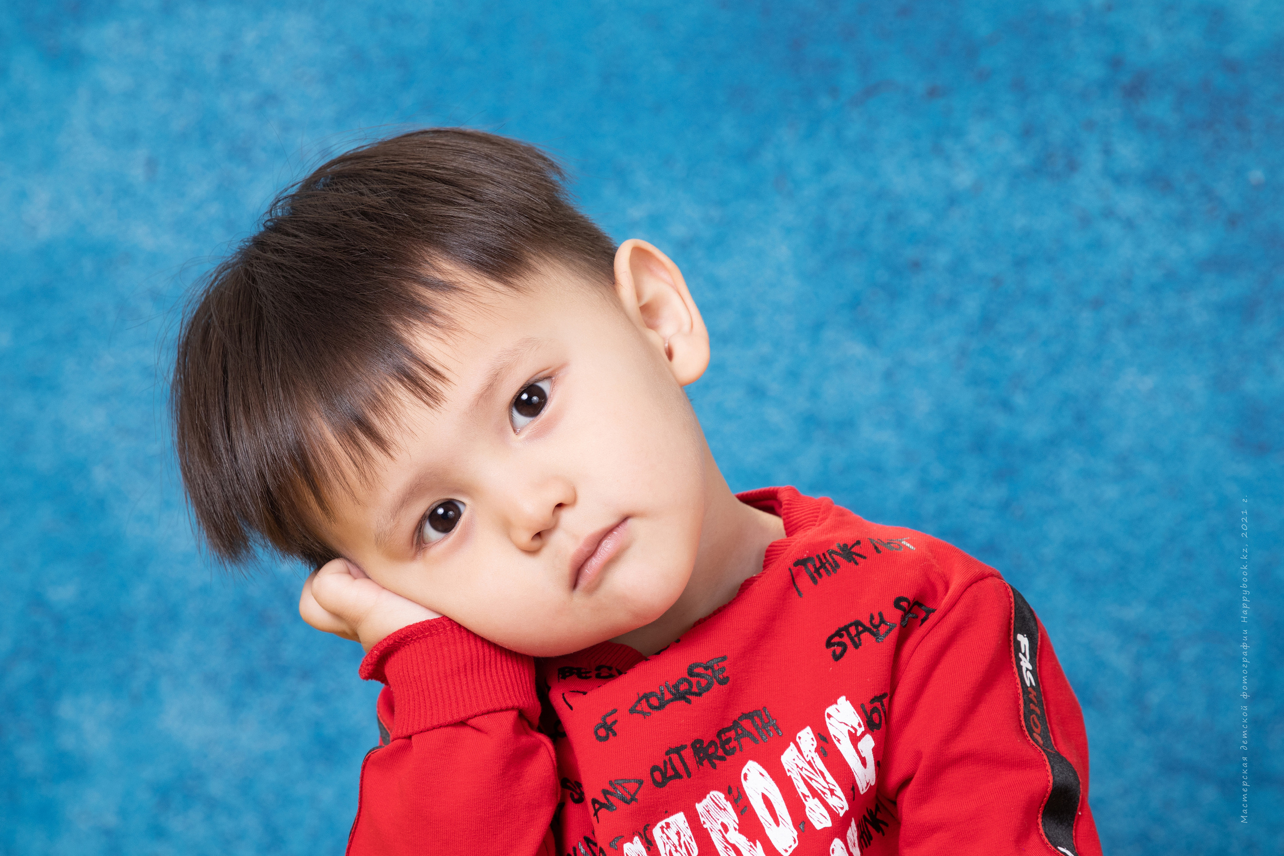 Фотосопровождение детских садов и школ. Детский фотограф в Алматы, виньетки, выпускной альбом Алматы