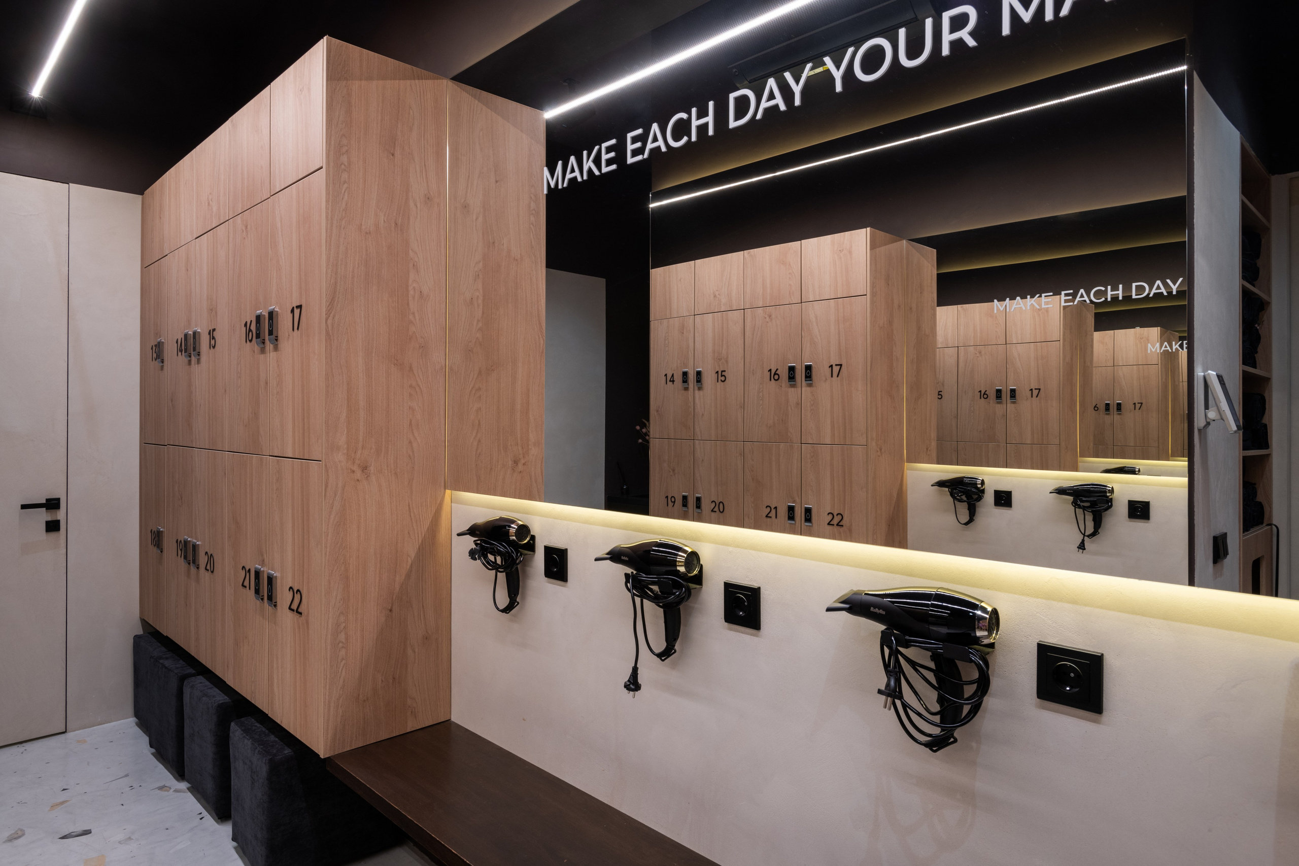 САЛОНЫ КРАСОТЫ 5+ ШТ. Роман Свободный — интерьерная и архитектурная съёмка, Москва и МО