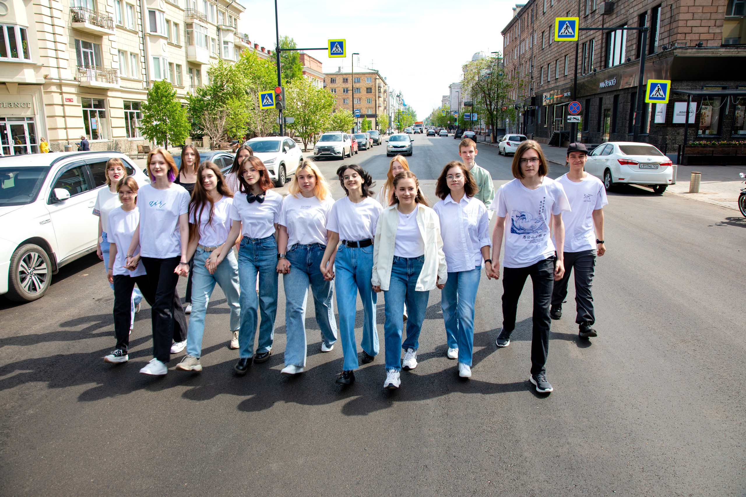 Выпускные альбомы в Красноярске. Студия Колибри