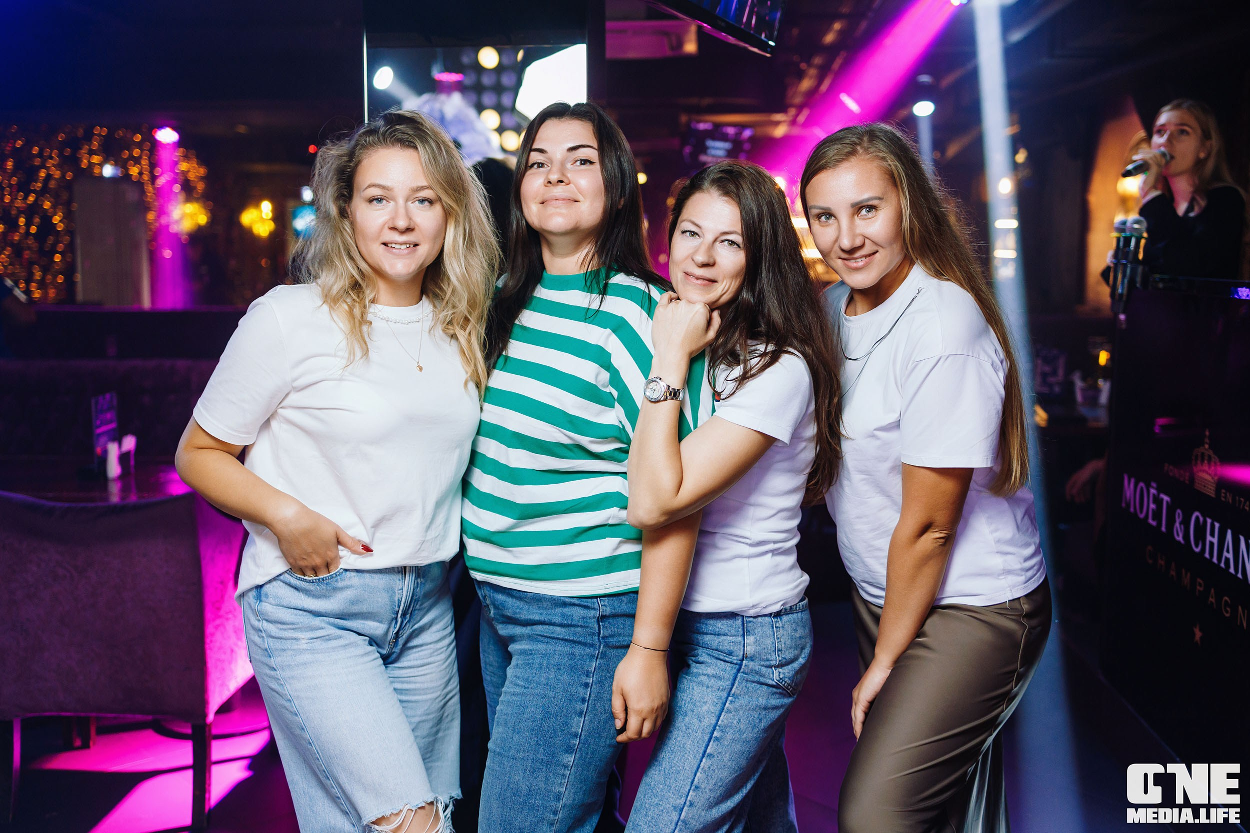 Фоторепортаж из караоке-клуба Эйфория. One Media Life: фоторепортажи, фотоотчеты с мероприятий и заведений