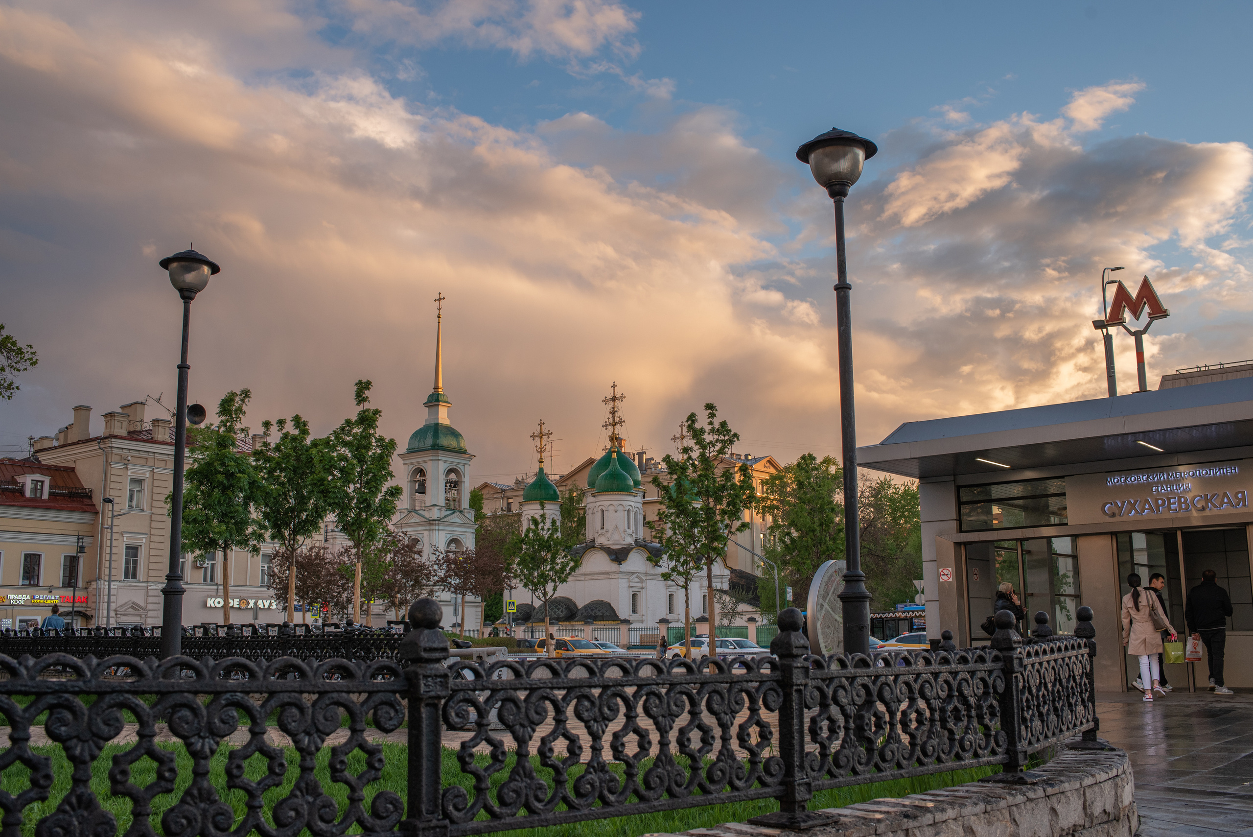 Прогулка по ночному городу. Анна Боровикова, фотограф Пушкино