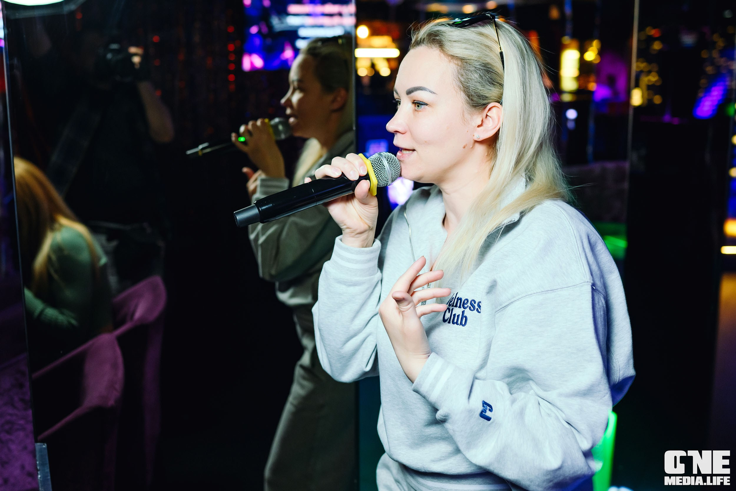 Фотоотчет из караоке-клуба Эйфория. One Media Life: фоторепортажи, фотоотчеты с мероприятий и заведений
