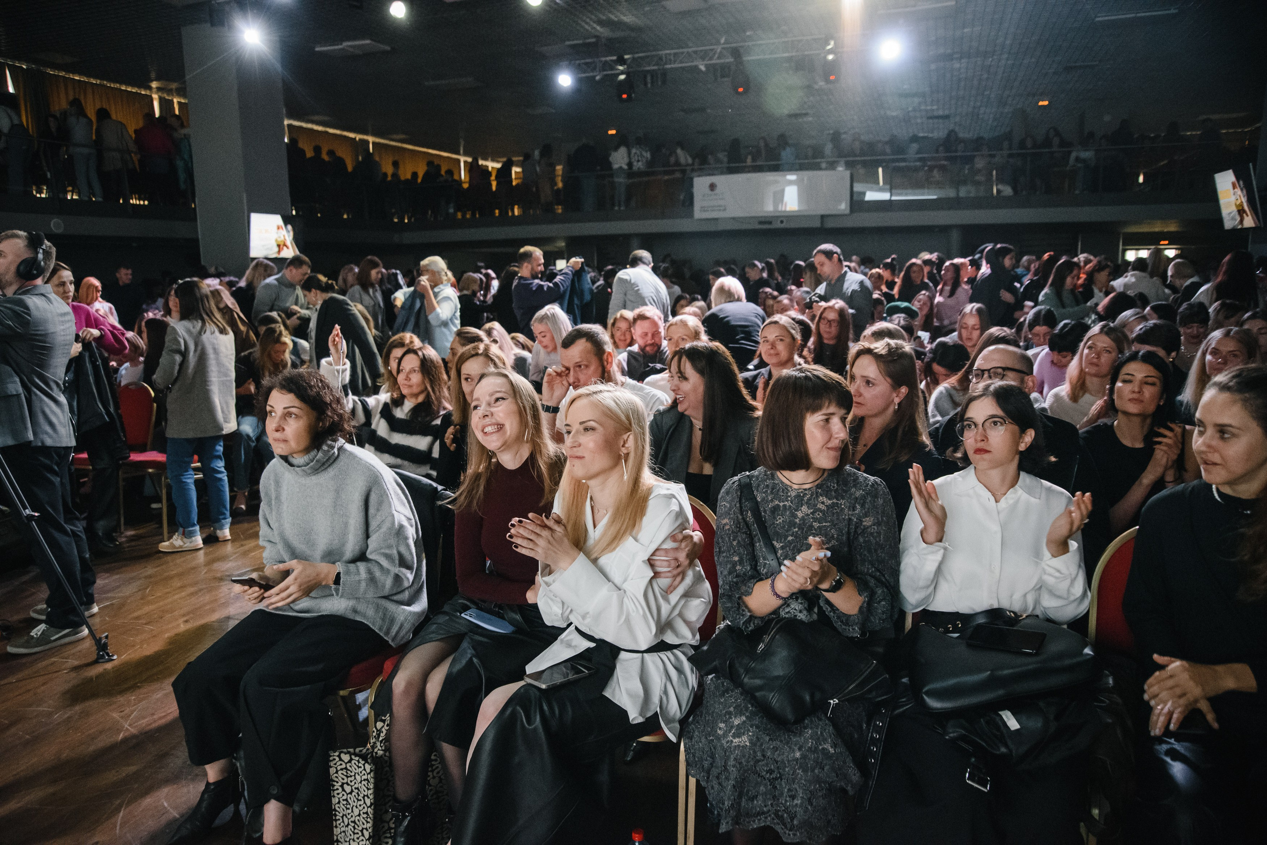 Бизнес-завтрак Melon Fashion Group. Фотограф Денис Неместо, портрет, репортаж