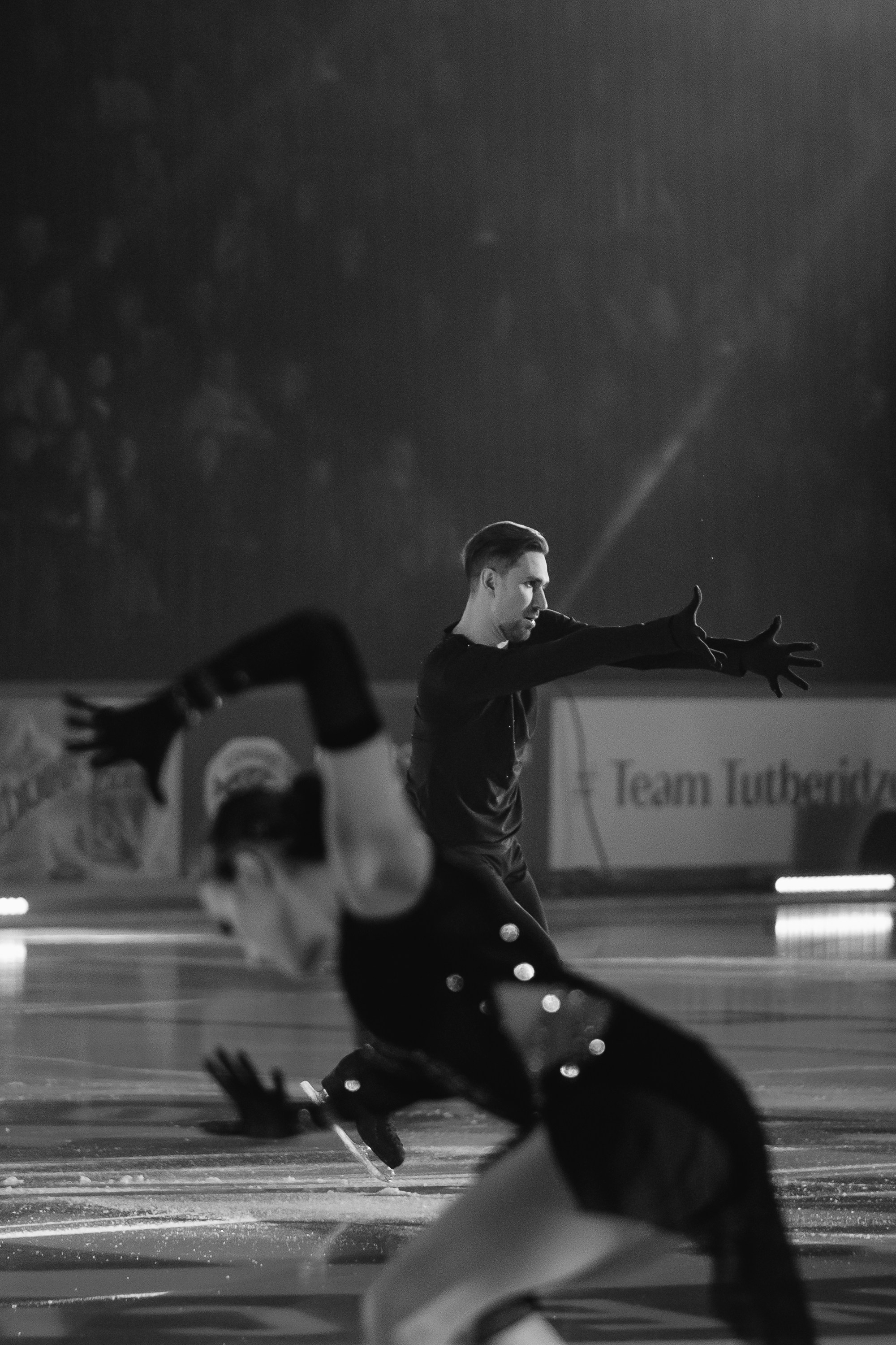 Шоу «Чемпионы на льду» в Новосибирске. Воробьева Ксения — Спортивный и танцевальный фотограф Новосибирск