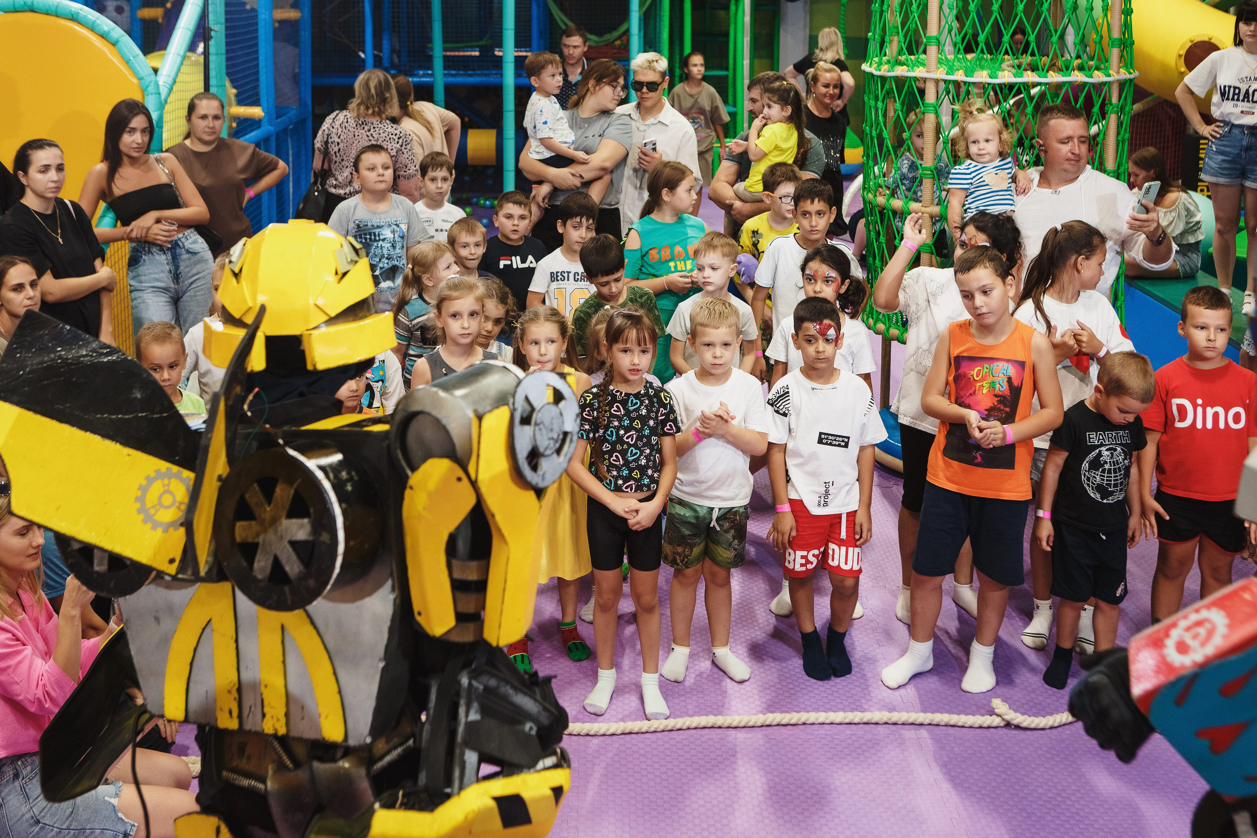 Туси Джуси Таганрог — Яркие и Весёлые Фотографии Детской Игровой Зоны. Свадебный и семейный фотограф в Таганроге Бакарюк Антон