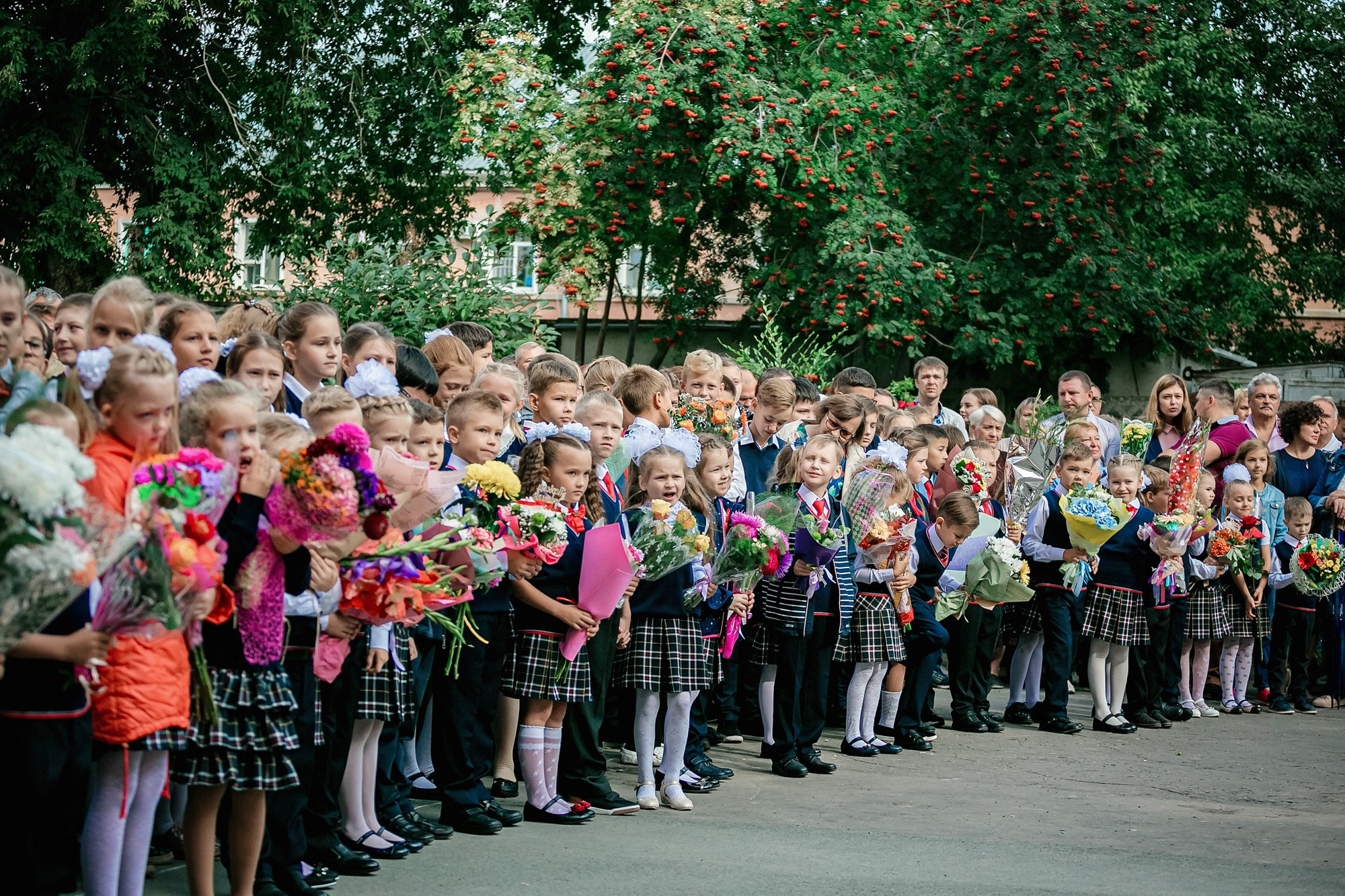 1 сентября. Свадебный репортажный и фуд фотограф в Барнауле Гайфулин Виталий