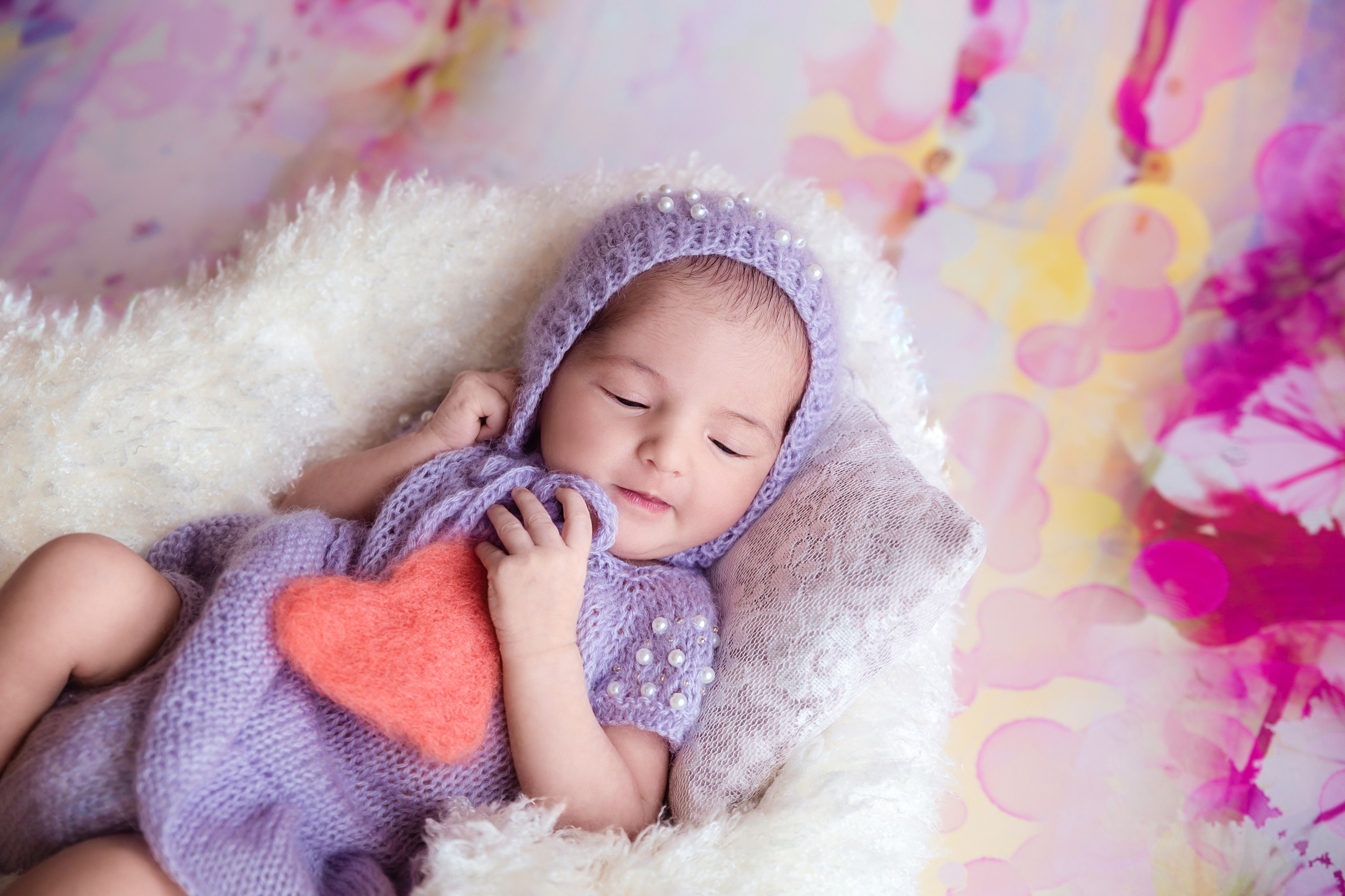 Newborn photoshooting. Professional family and children’s photographer in Izmir Irina Eron