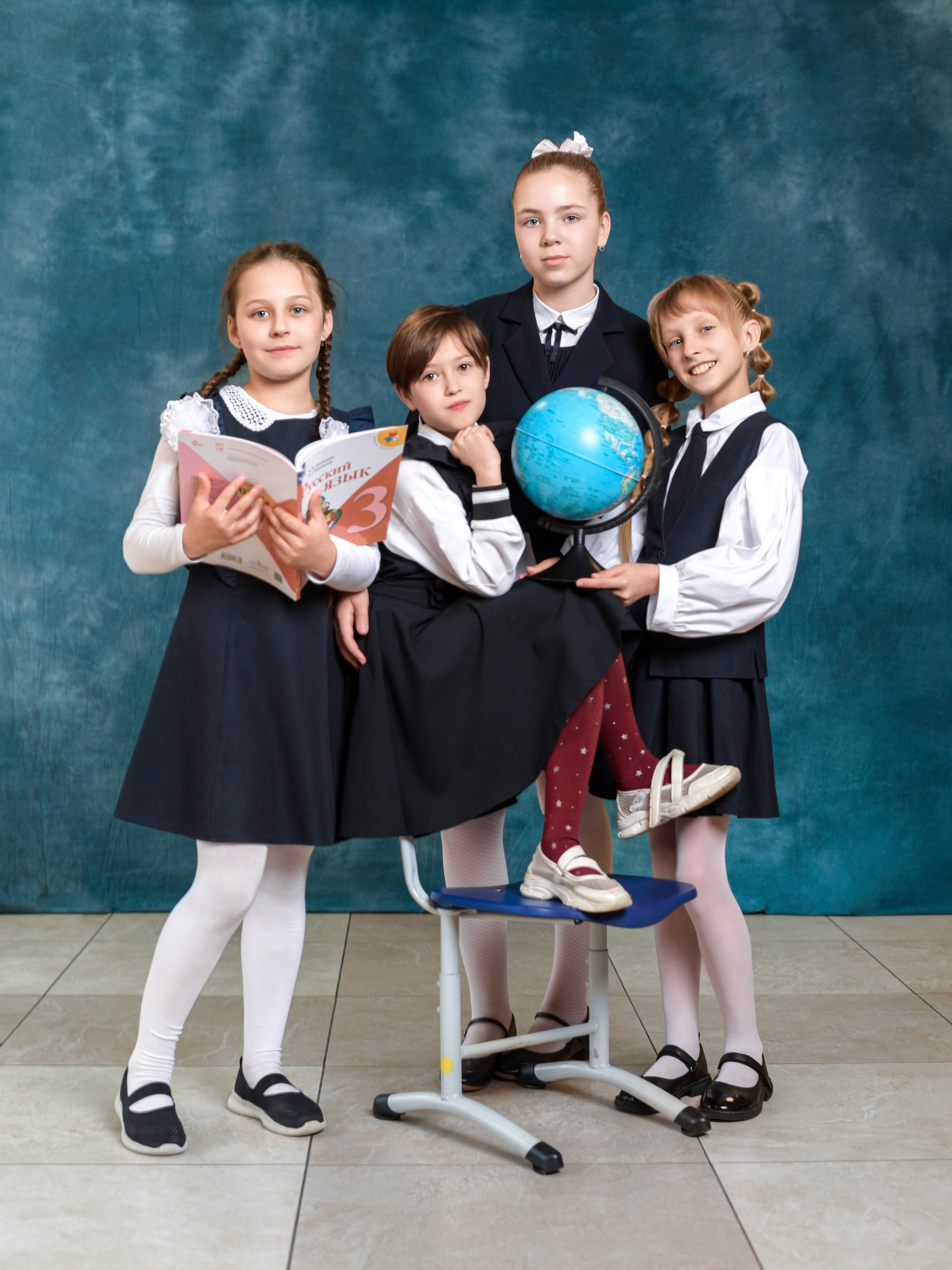 Варианты виньеток 1-11 класс. Выпускные альбомы в Тюмени для школ, садов, вузов спортивных секций