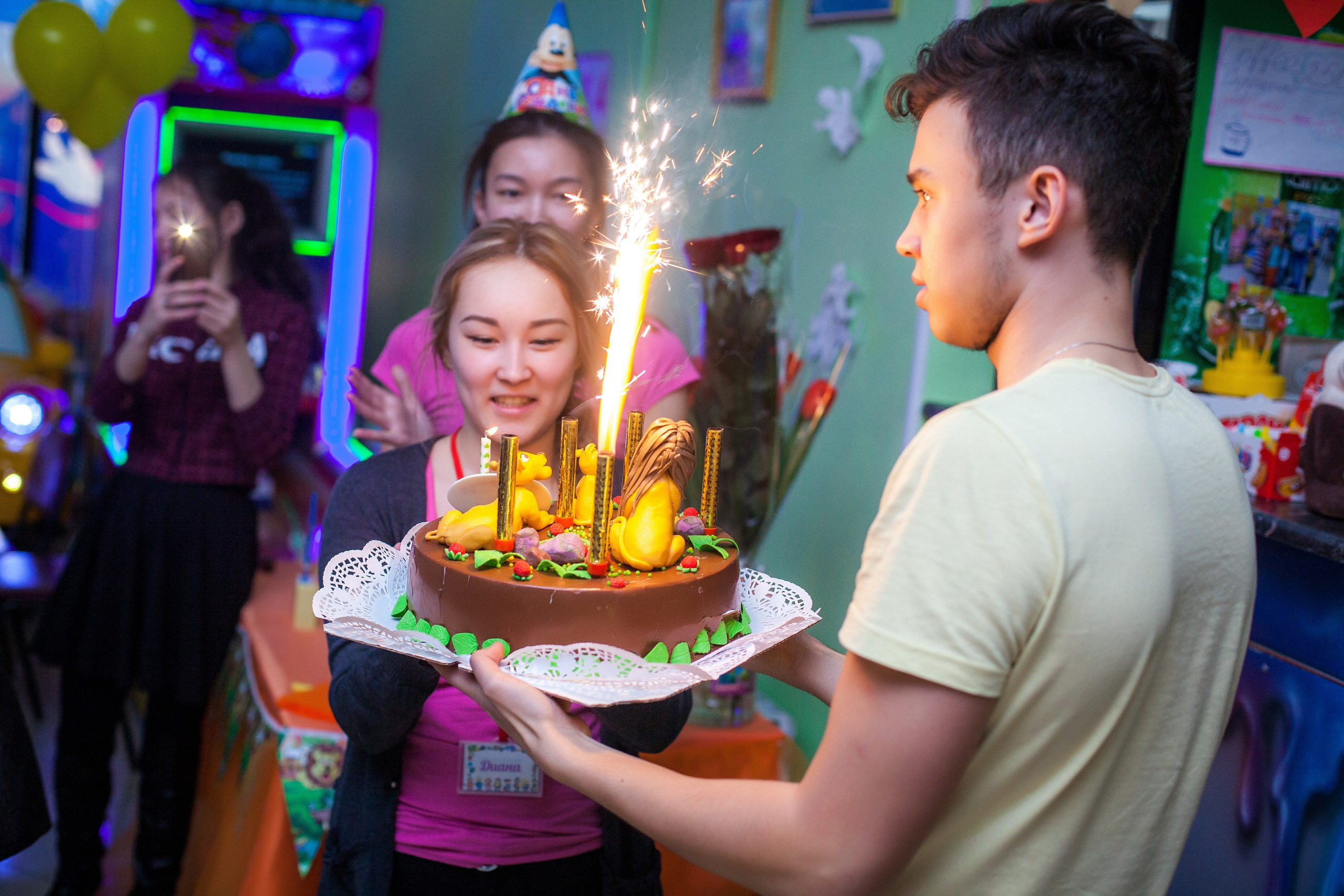 Студийный фотограф в Караганде Алексей Баранов. Фотограф Алексей Баранов. Фотостудия Flash. Семейные фотосессии в Караганде. Индивидуальные фотосессии, детские фотосессии, парные фотосессии в Караганде. Интерьерная фотосессия в Караганде. Семейный фотограф Алексей Баранов. Детский фотограф Алексей Баранов. Художественный фотограф Алексей Баранов. Свадебный фотограф Алексей Баранов. Черно-Белая съемка в Караганде. Самые лучшие семейный и детские фотосессии в Караганде. Контент Съемка в Караганде. SMM в Караганде. Контент фотограф Алексей Баранов. Рекламная съемка в караганде. Реклама. Бутики с одеждой. торговля Караганда. рекламное фото мероприятия в караганде. рекламное фото. рекламный фотограф Алексей Баранов. фотограф. Фотограф Караганда. Алексей Баранов. фотосессия. фотосессия в Караганде. Заказать фотографа в караганде. репортажный фотограф в Караганде. фотосъемка мероприятий. банкет. свадьба. юбилей. детское день рождение. годик. фотограф детский в Караганде. Репортажный фотограф в караганде Алексей Баранов.