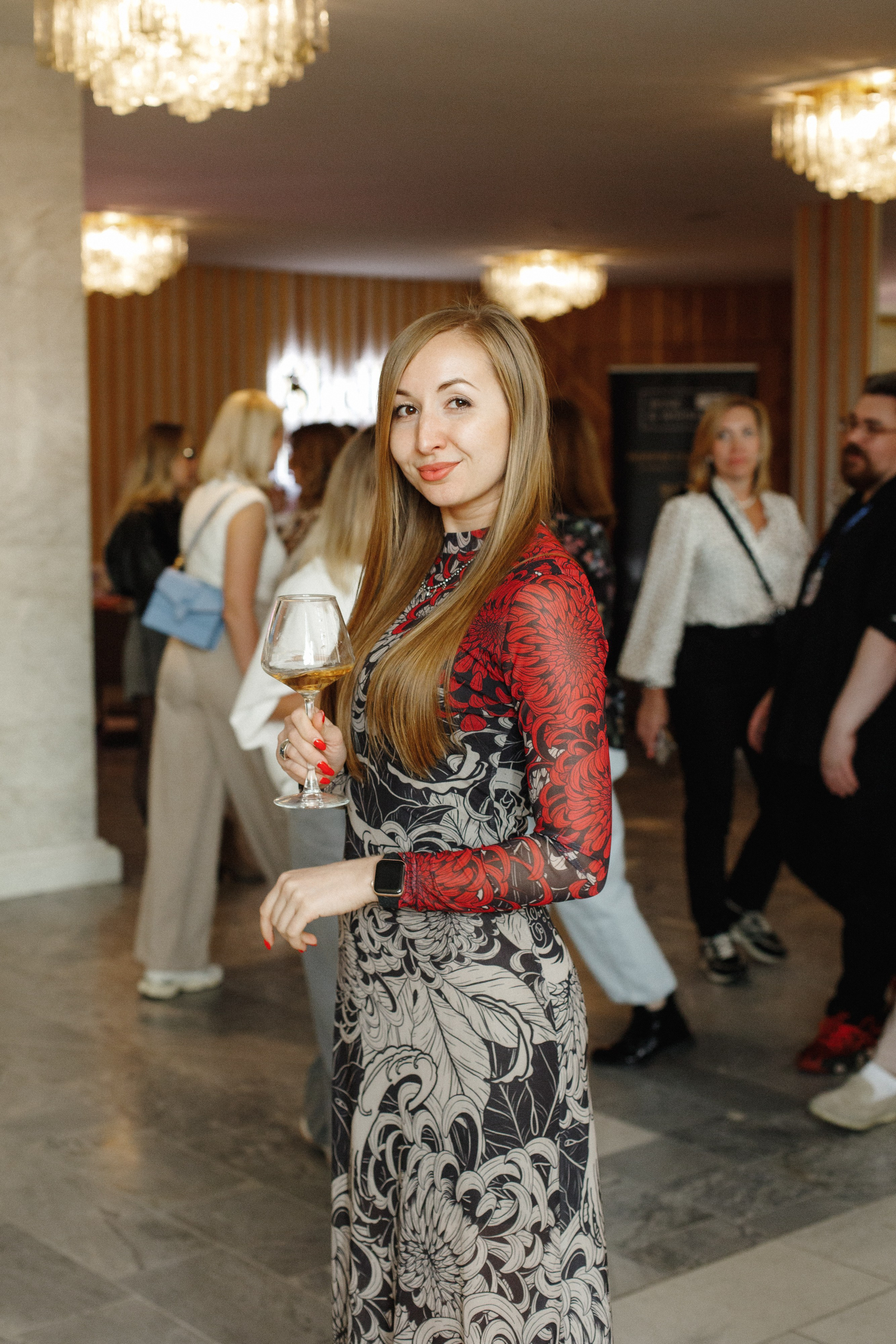 ФЕСТИВАЛЬ ИГРИСТЫХ ВИН. СВОИ. ФОТООТЧЕТЫ-СОБЫТИЯ-МЕСТА