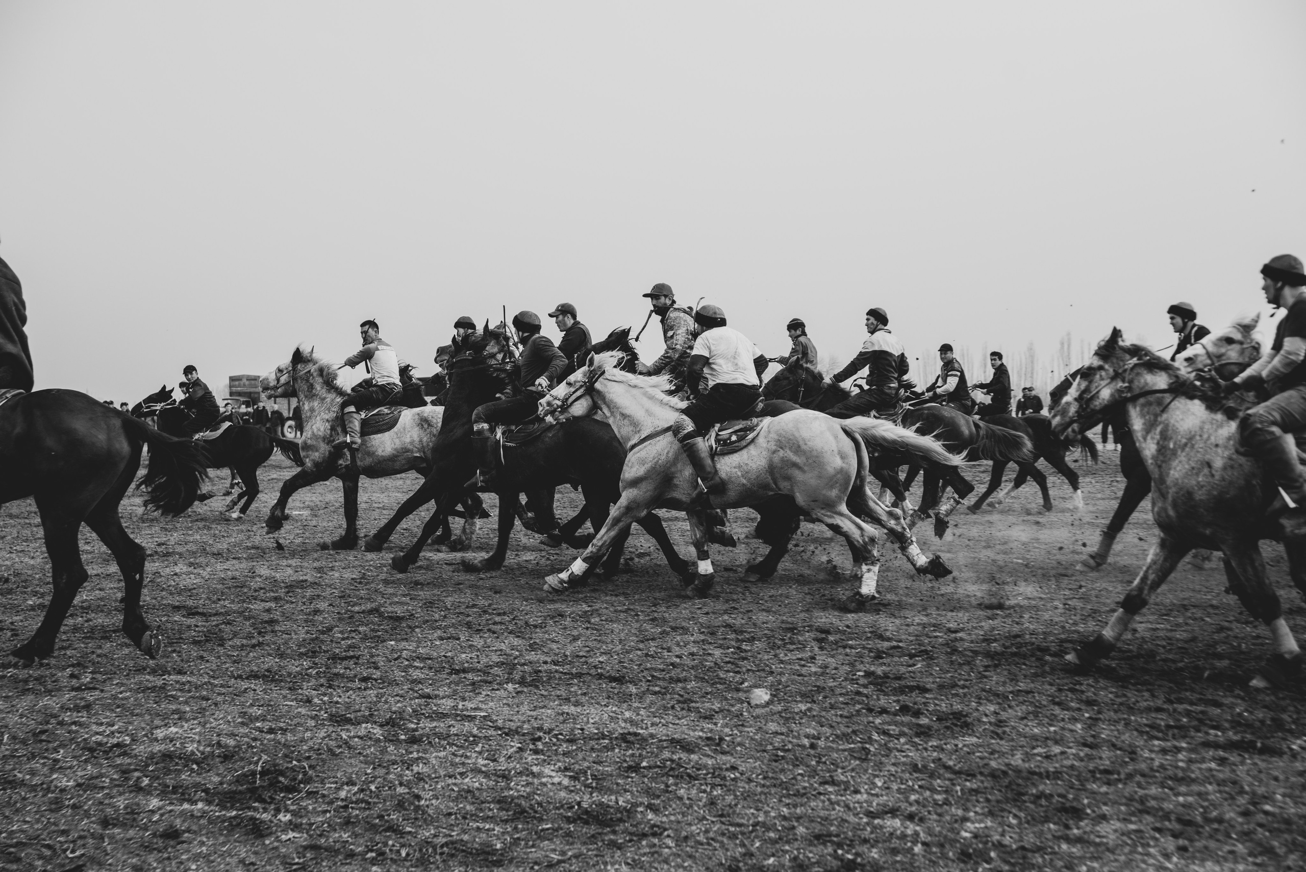 битва на лошадях за козлиную тушу узбекистан