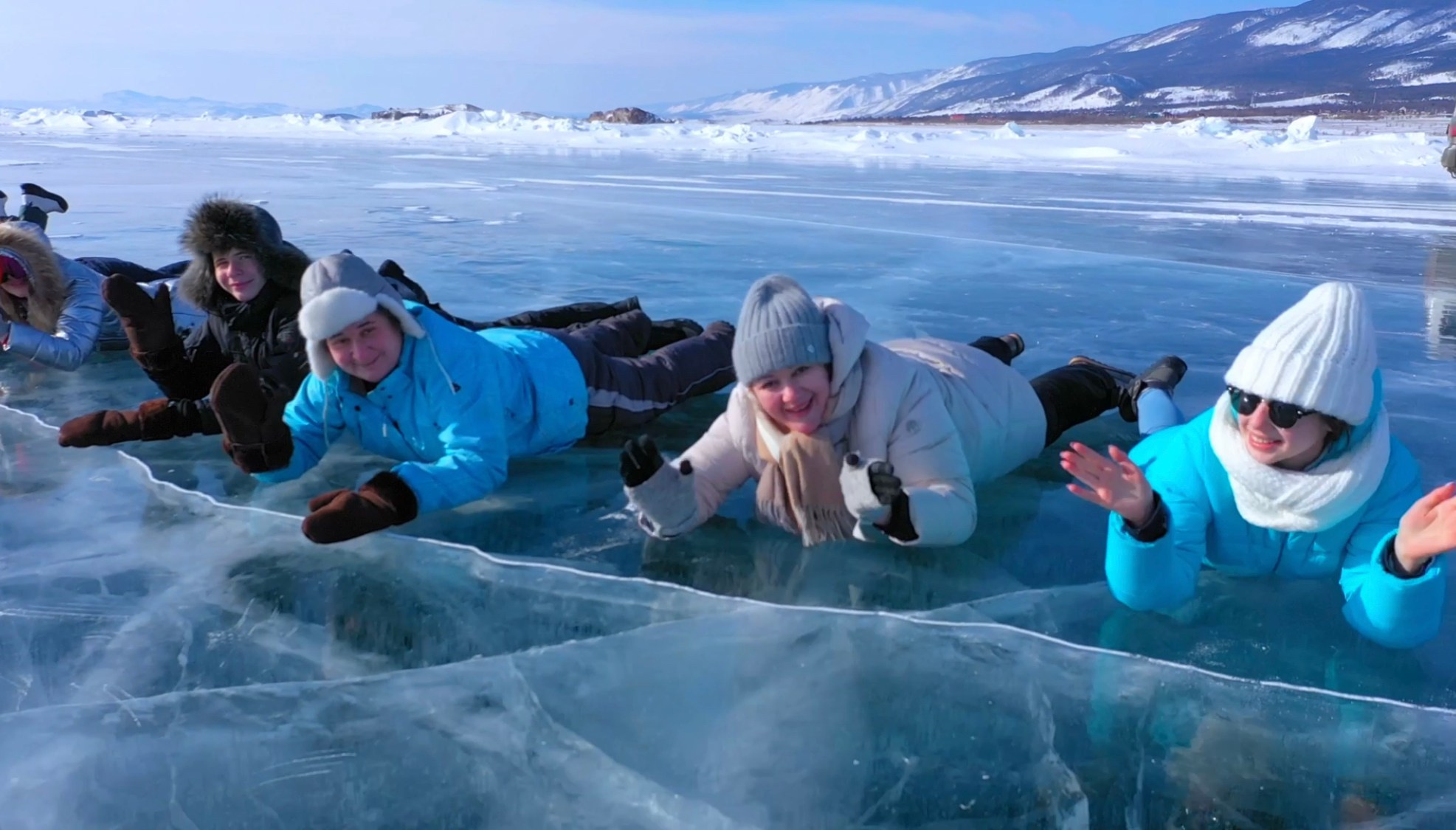 Обучающий фототур на зимний Байкал с Еленой Михайловой. 07–12 февраля 2025 г. Детский и семейный фотограф Елена Михайлова в Москве