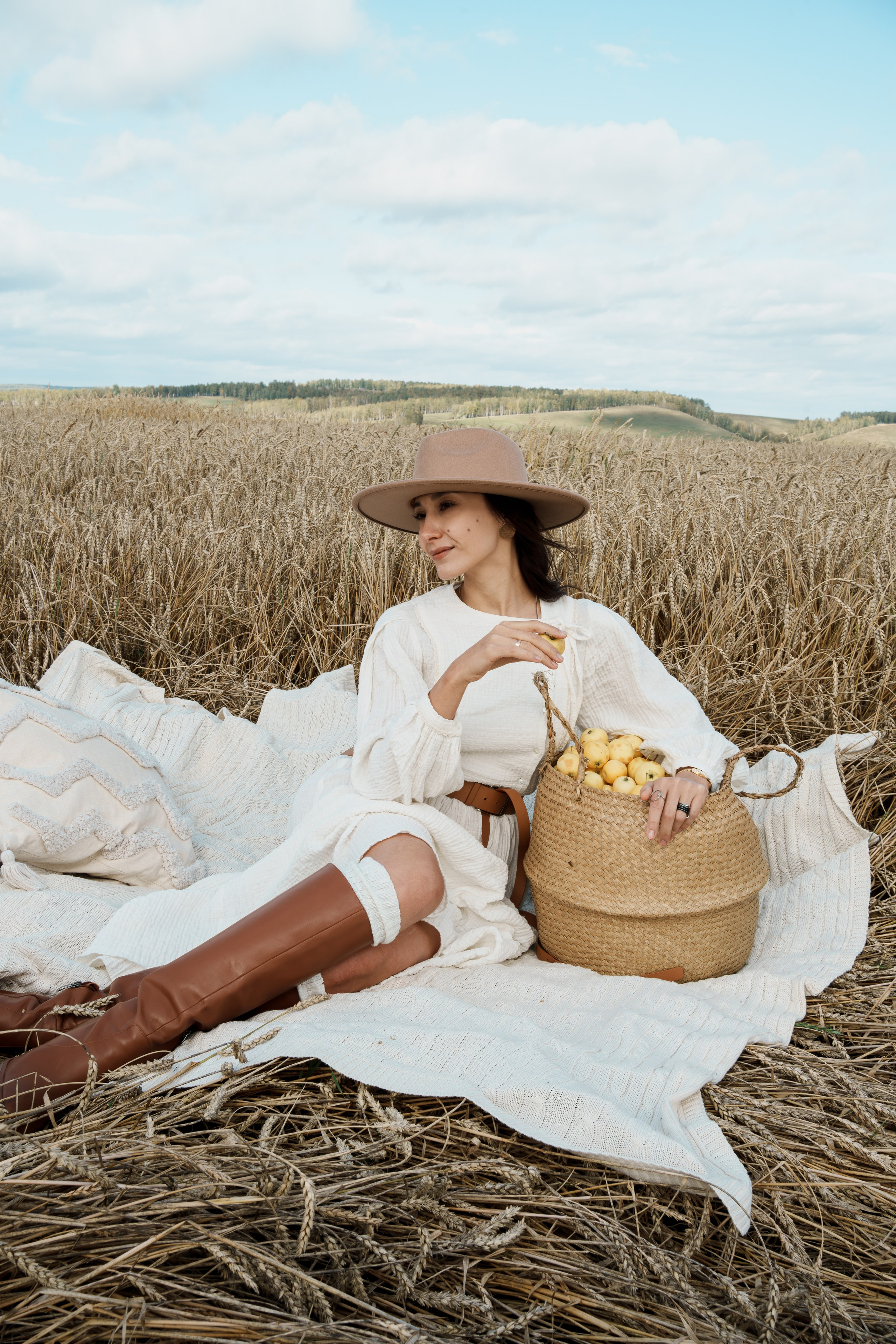 Стильные образы и гардеробные капсулы для стильной фотосессии для сдачи в аренду. Екатерина Ананенко: персональный стилист из Красноярска