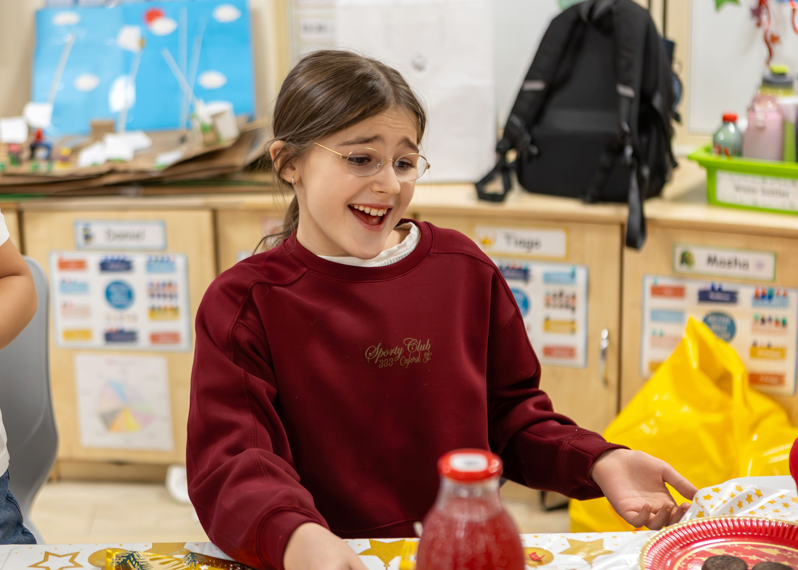 Christmas Party at The International School of Moscow. Выпускные альбомы для школы и детского сада — школьный фотограф Подольск, Троицк, Щербинка, Москва