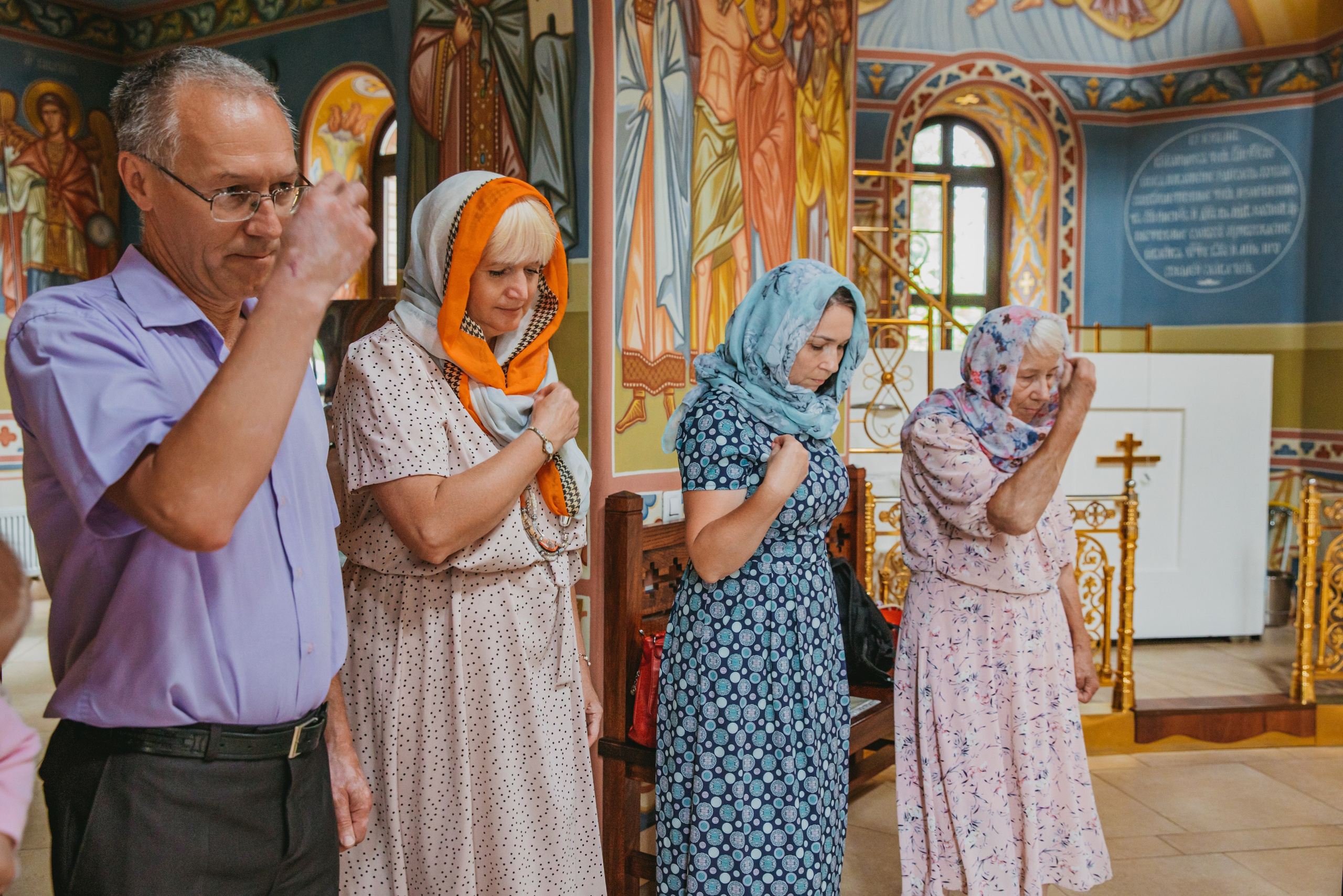 Фотограф крещение. Фотокниги и выпускные альбомы в Иваново