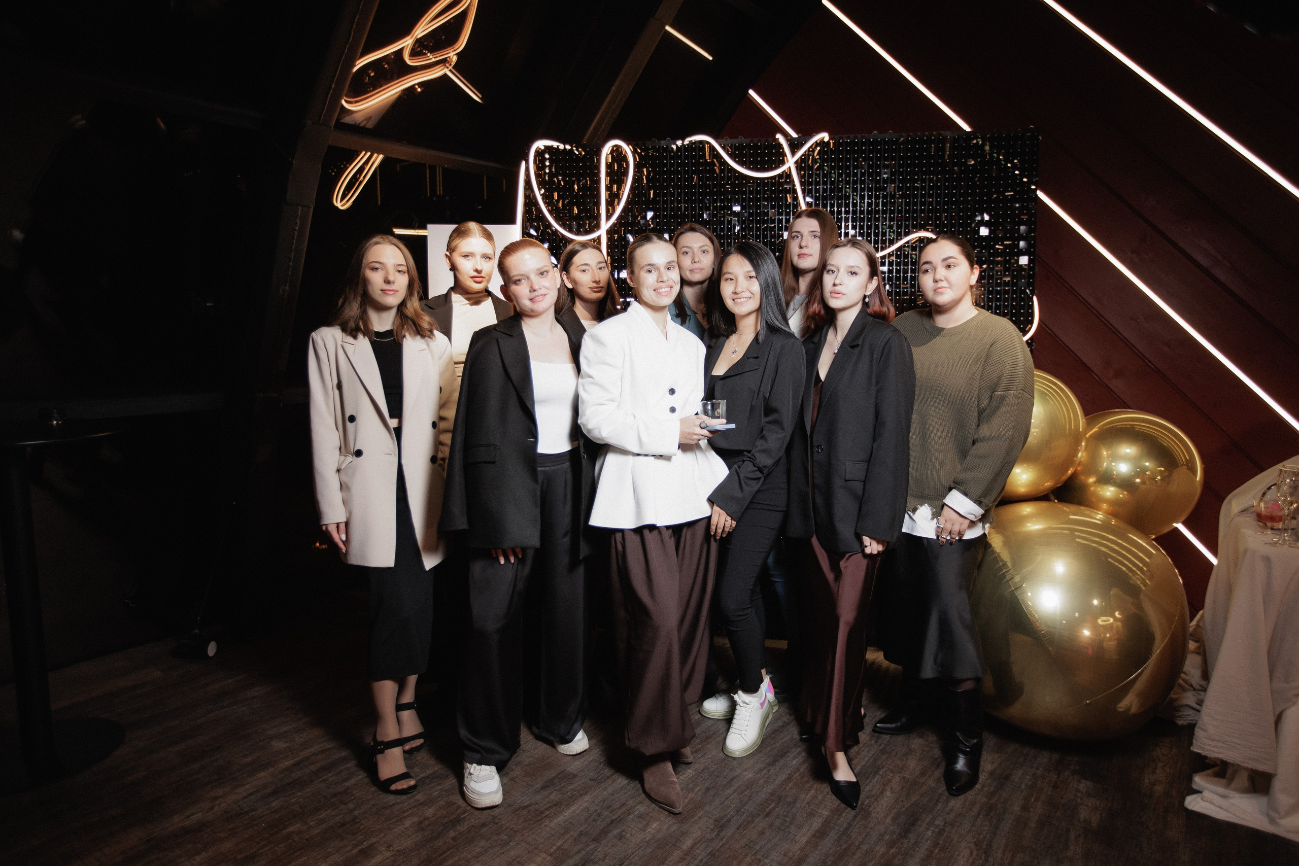 ПЯТНИЦА 2.0. СВОИ. ФОТООТЧЕТЫ-СОБЫТИЯ-МЕСТА