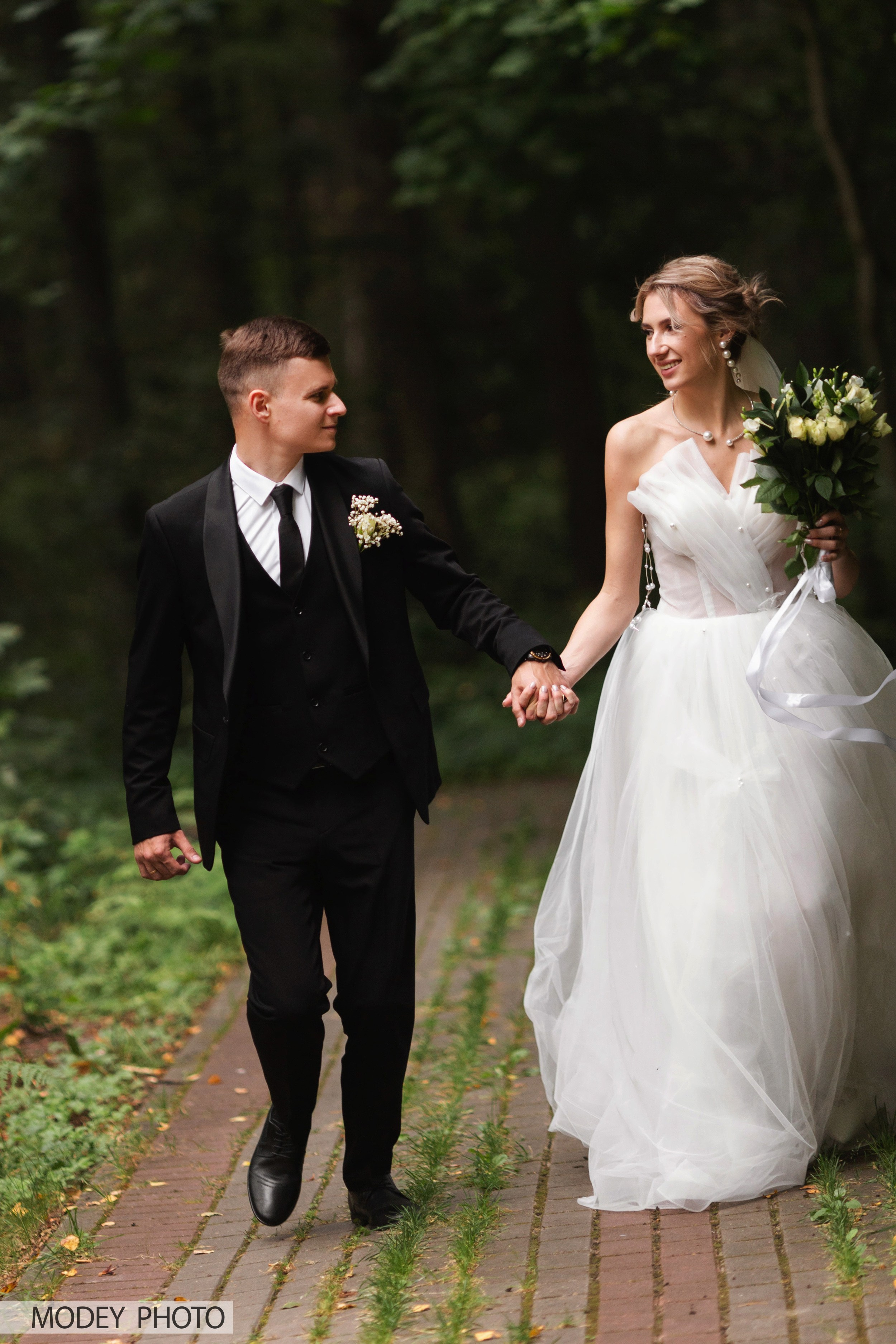 Свадебная серия фотографий Ильи и Валерии