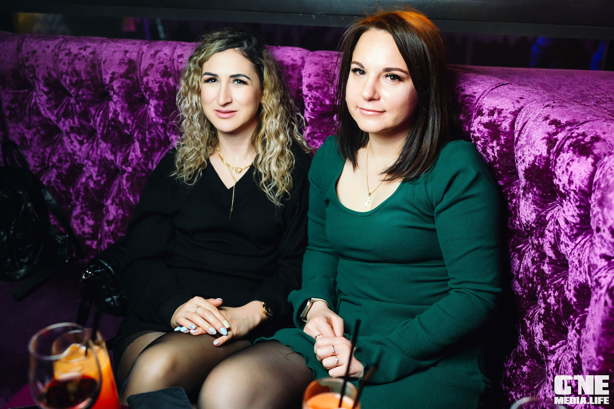 Фотоотчет с вечеринки в караоке-клубе Эйфория. One Media Life: фоторепортажи, фотоотчеты с мероприятий и заведений