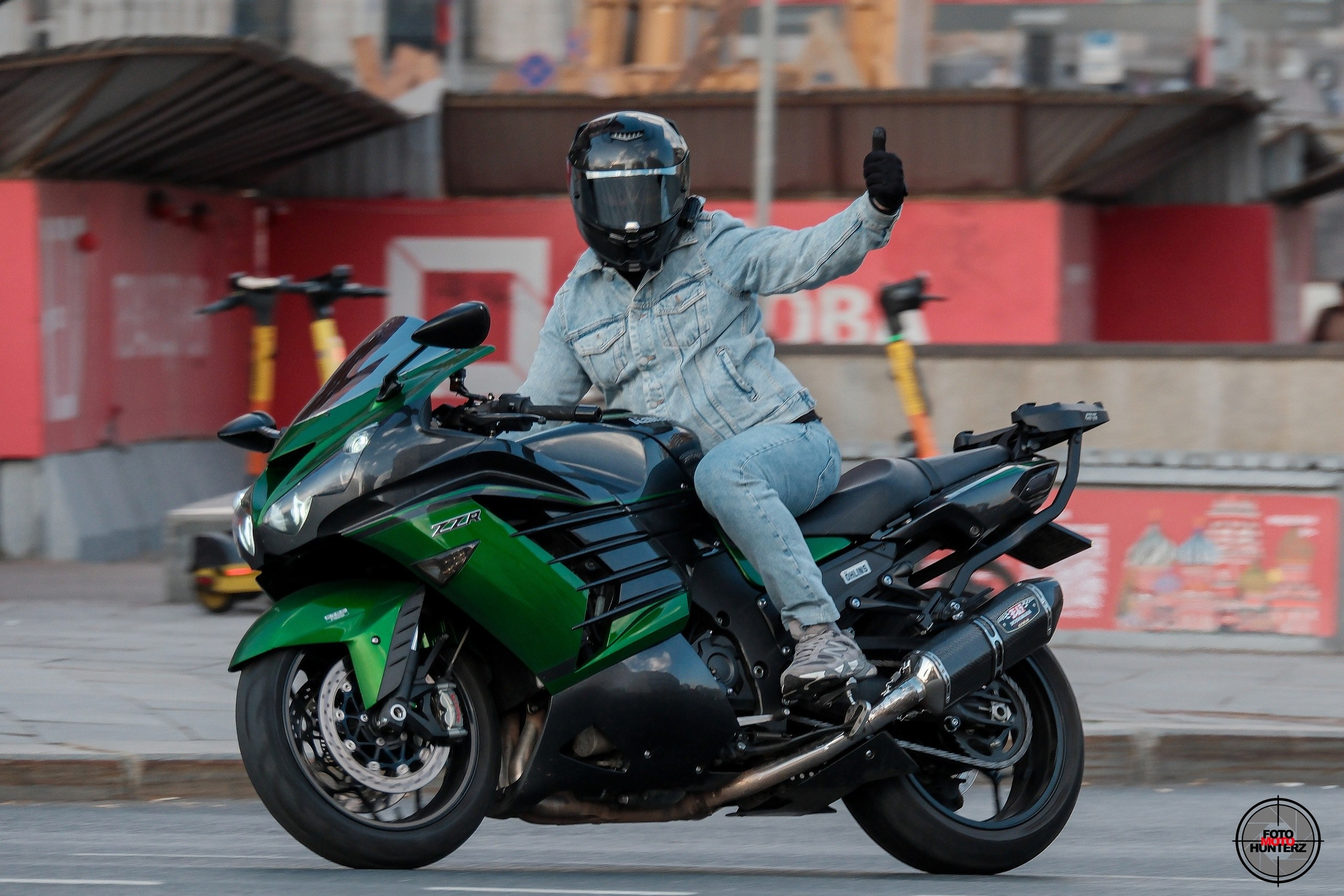 FotoMotoHunterZ — фотографии мотоциклистов на улицах города
