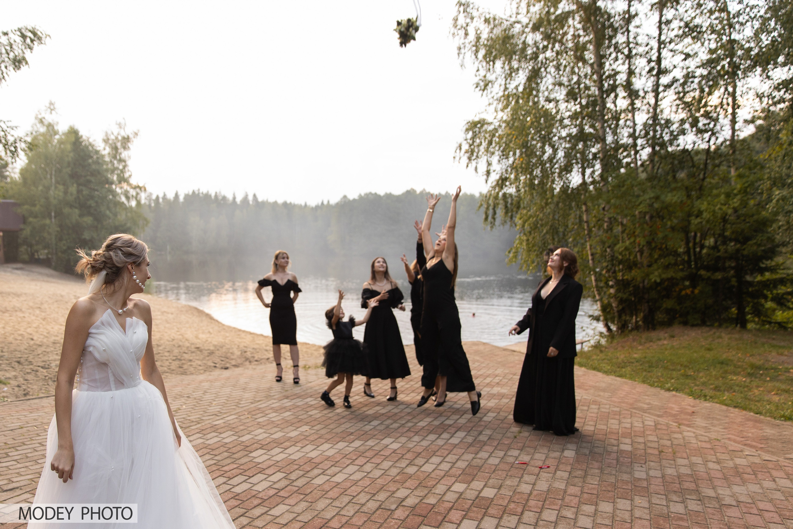 Свадебная серия фотографий Ильи и Валерии