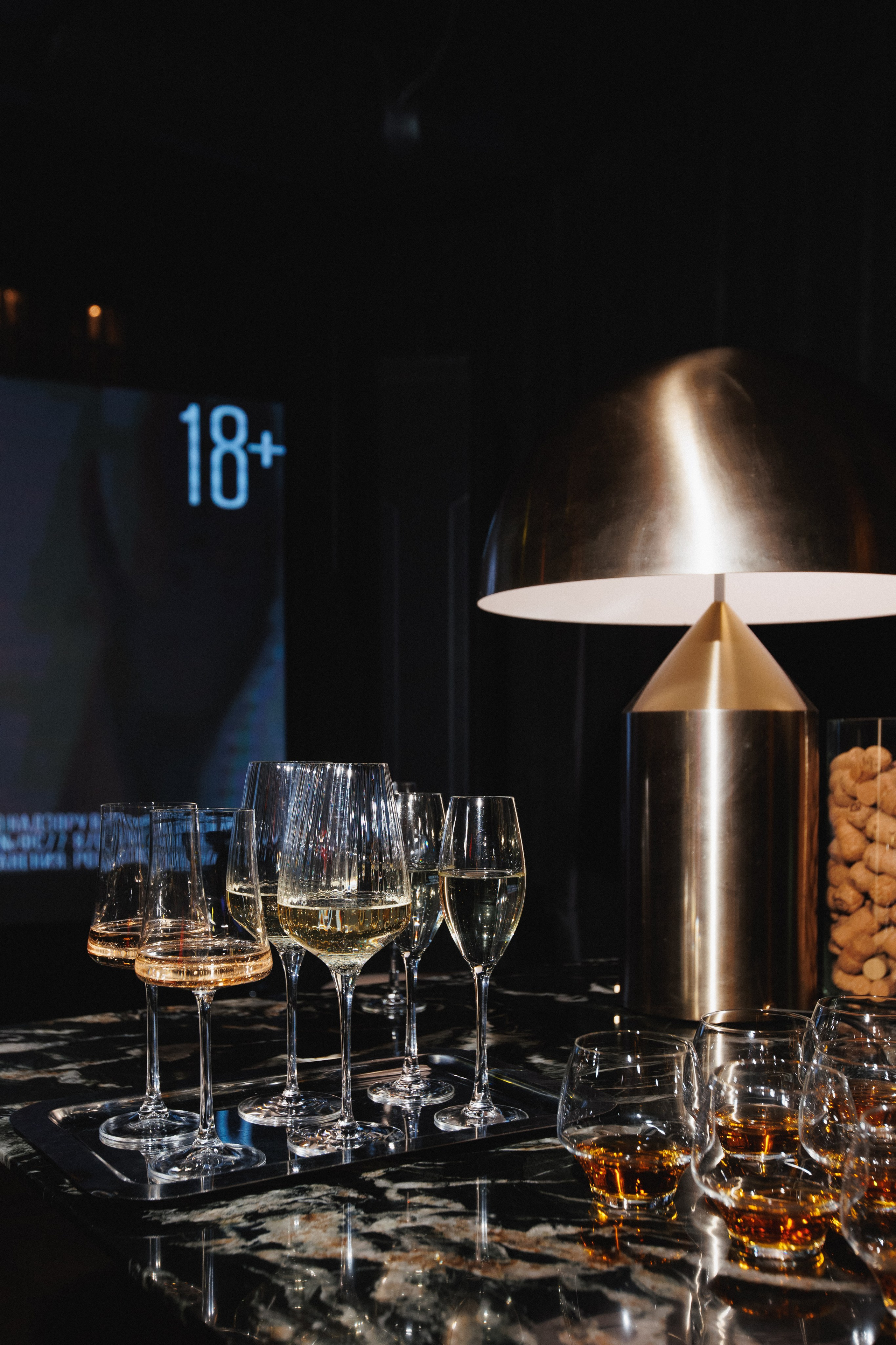 B.DAY PARTY ЖУРНАЛА •G. СВОИ. ФОТООТЧЕТЫ-СОБЫТИЯ-МЕСТА