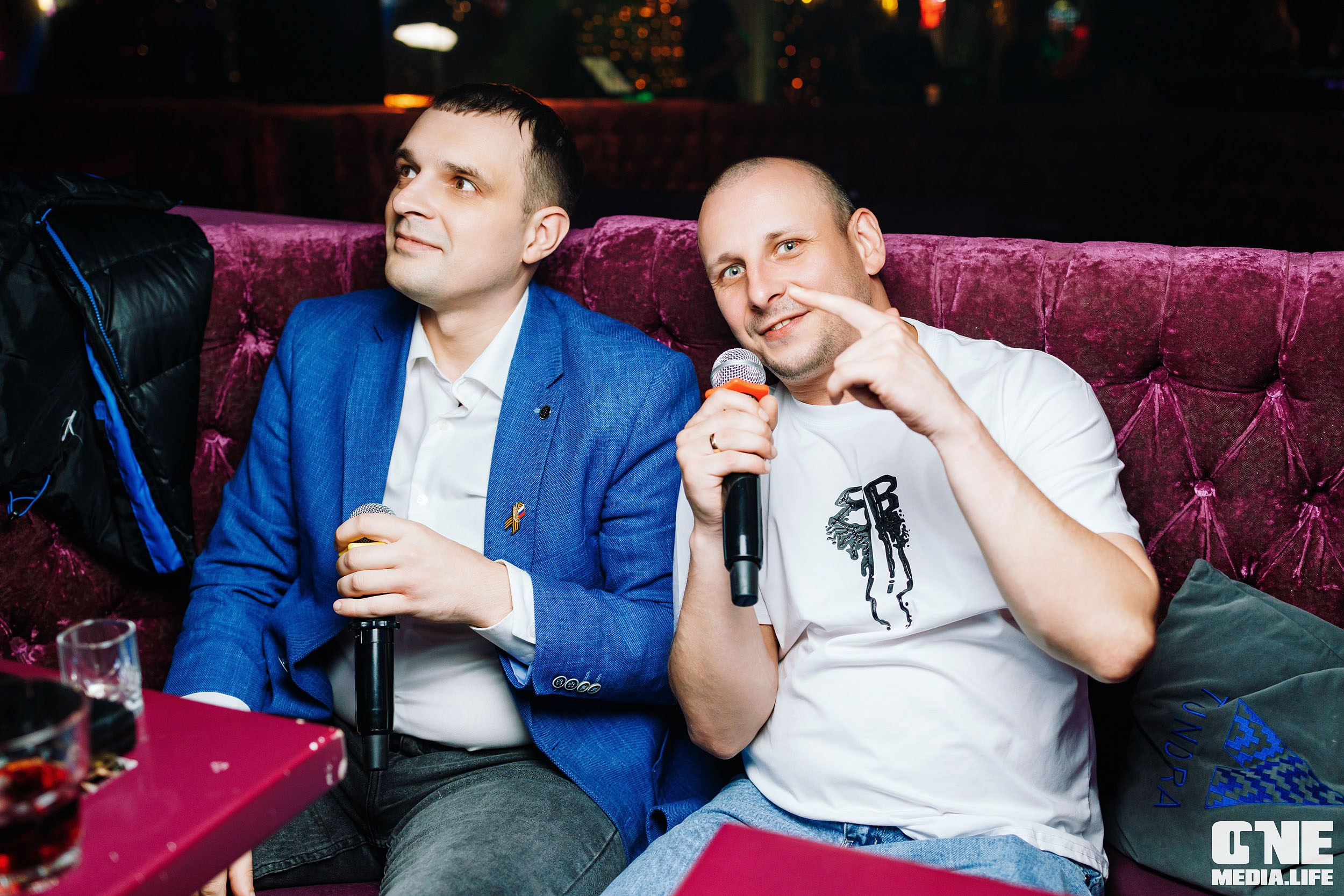 Фоторепортаж из караоке-клуба Эйфория. One Media Life: фоторепортажи, фотоотчеты с мероприятий и заведений