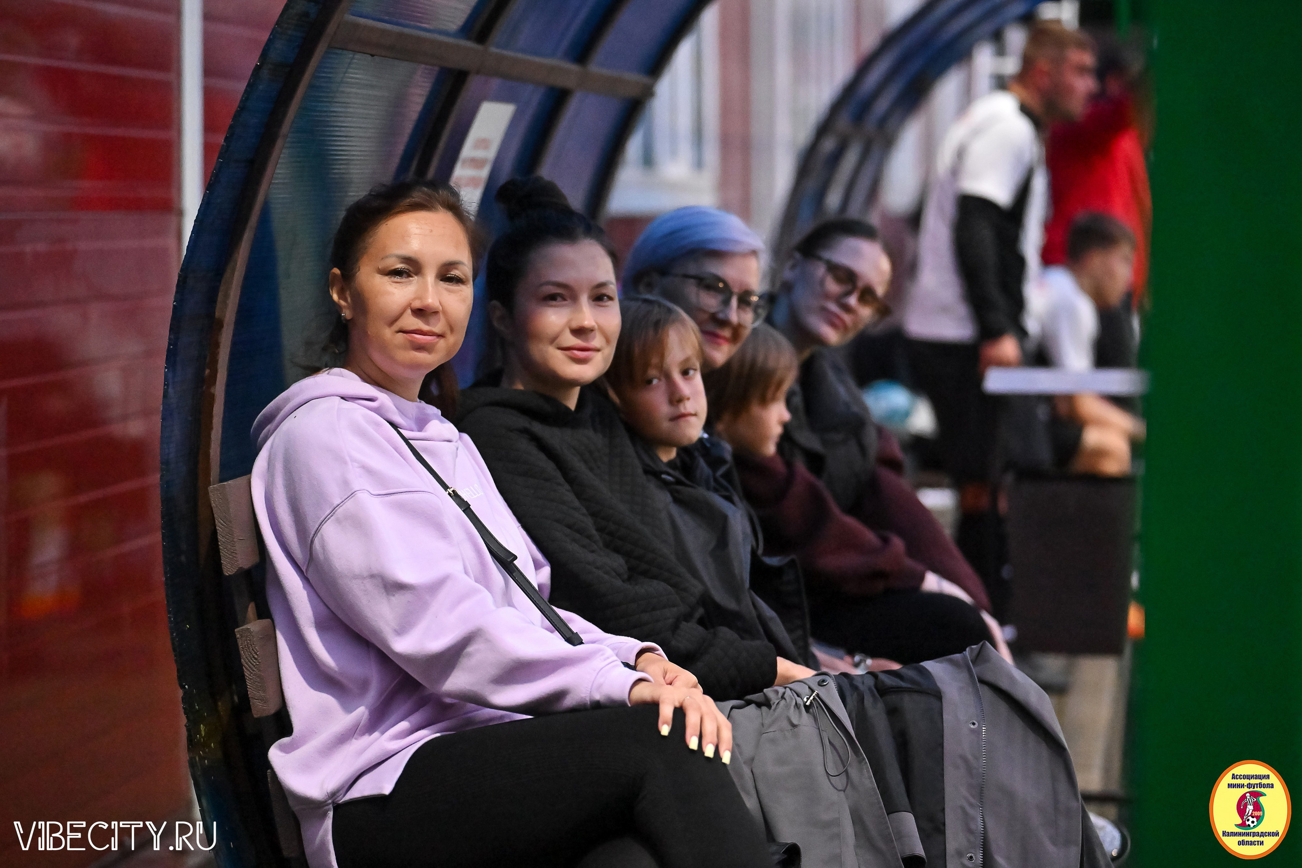 ИГРЫ МИНИ-ФУТБОЛЬНОЙ И КОРПОРАТИВНОЙ ЛИГИ. VIBECITY.RU Вайб Сити Ру Фоторепортажи Фотоотчеты Калининград