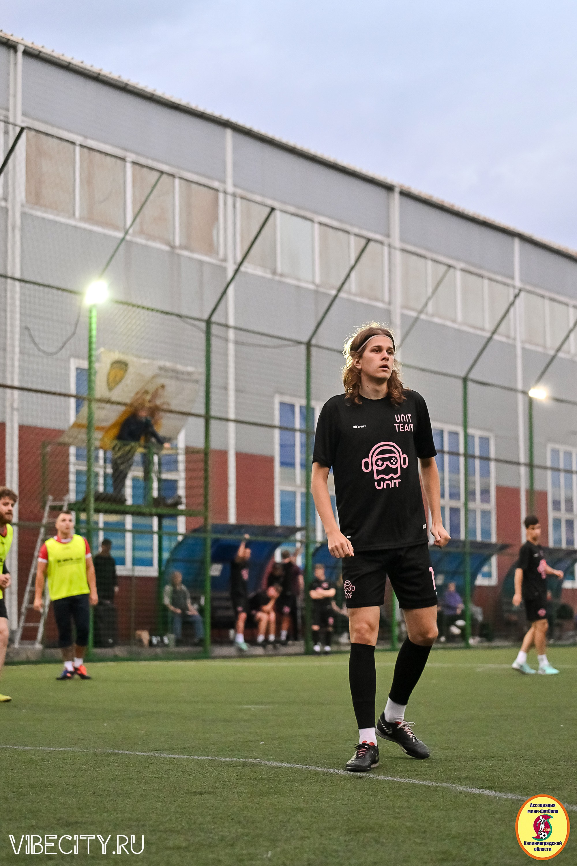 ИГРЫ МИНИ-ФУТБОЛЬНОЙ И КОРПОРАТИВНОЙ ЛИГИ. VIBECITY.RU Вайб Сити Ру Фоторепортажи Фотоотчеты Калининград