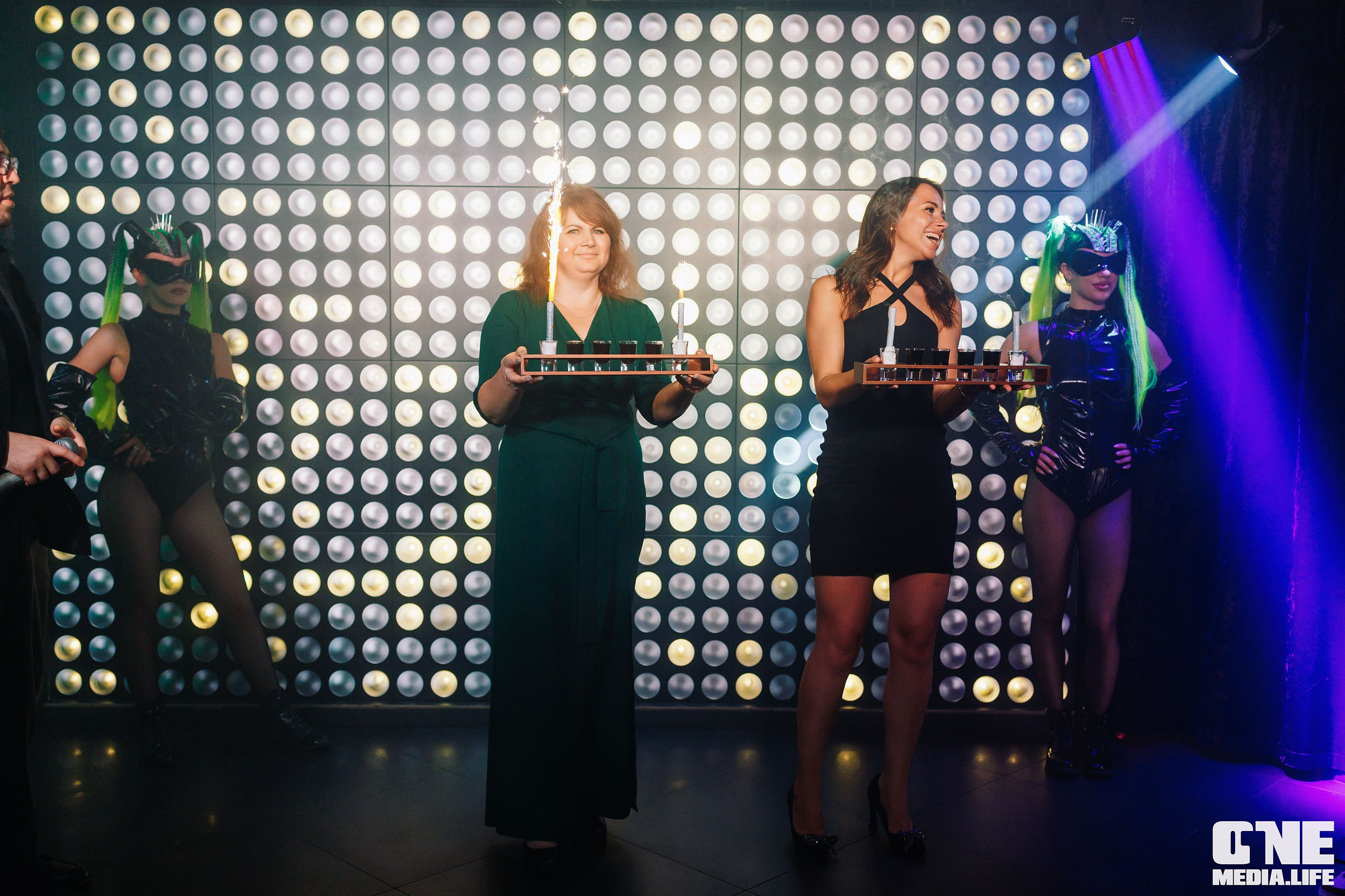 Фоторепортаж из караоке-клуба Эйфория. One Media Life: фоторепортажи, фотоотчеты с мероприятий и заведений