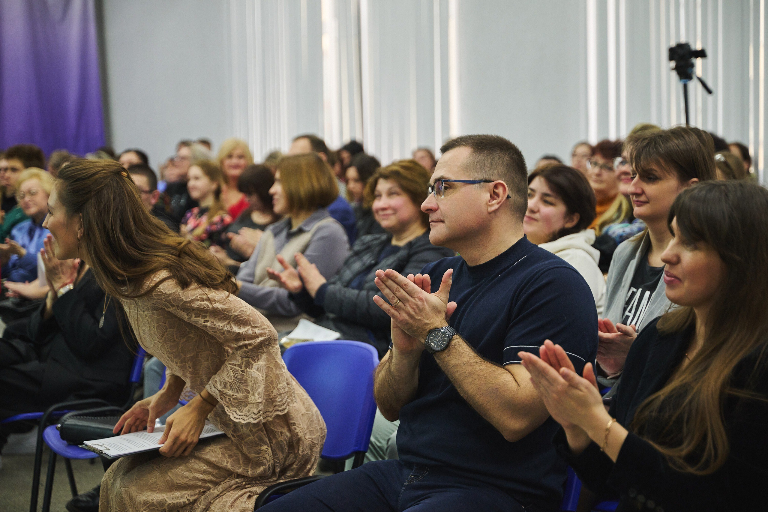 Ива Фонд — Цветущий город город Иваново. Фотограф в Иваново: Каталожная съемка одежды и постельного белья, Wildberries