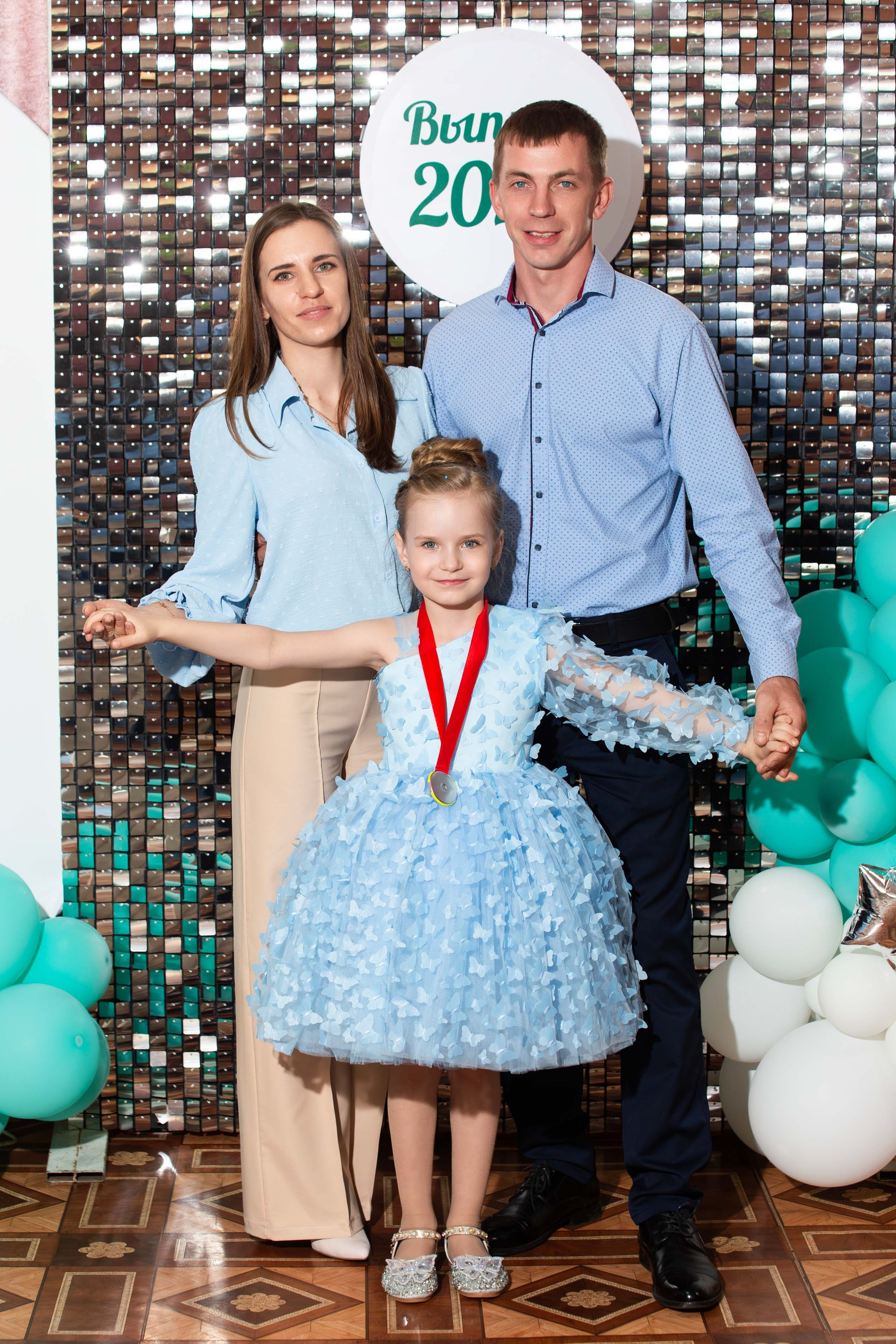 Выпускная фотосессия в детском саду в Мценске, Орле и Орловской области. Профессиональный фотограф в Мценске и Орловской области